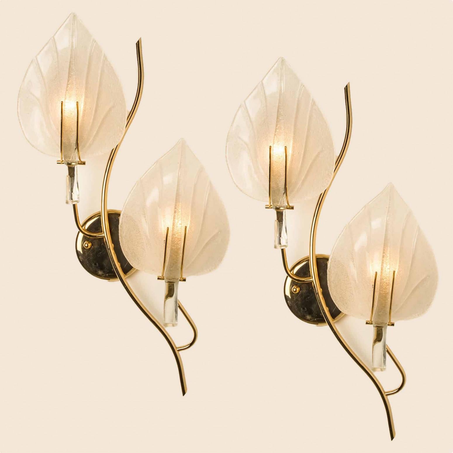 Paire d'appliques murales en verre de Murano et feuilles de laiton, Italie, années 1960 en vente 5