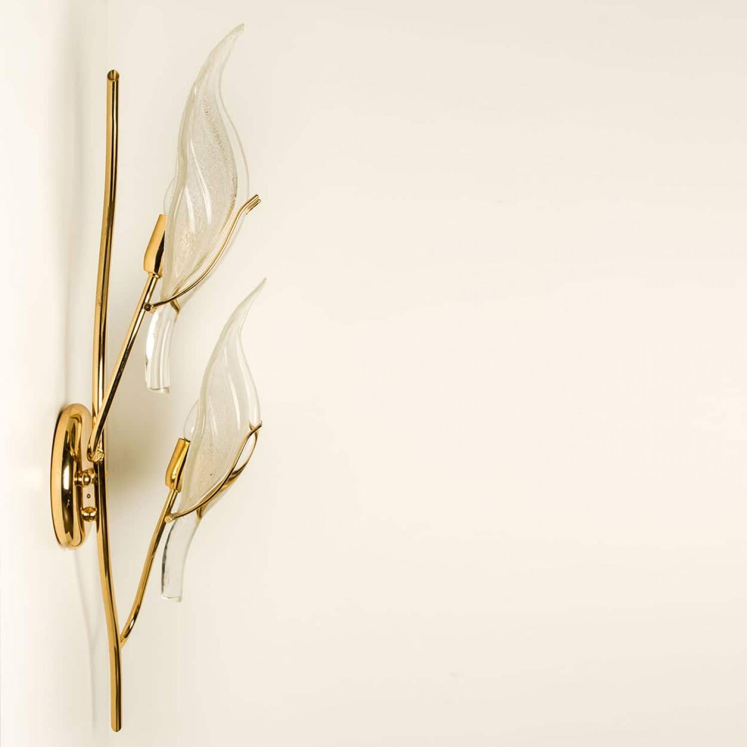 Pair of Wall Sconces Murano Glass and Brass Leaves, Italy 1960s For Sale 8