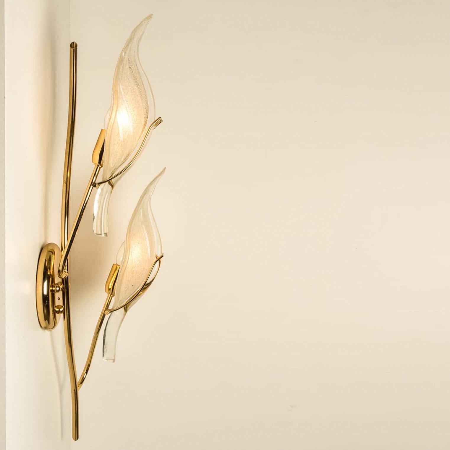 Pair of Wall Sconces Murano Glass and Brass Leaves, Italy 1960s For Sale 9