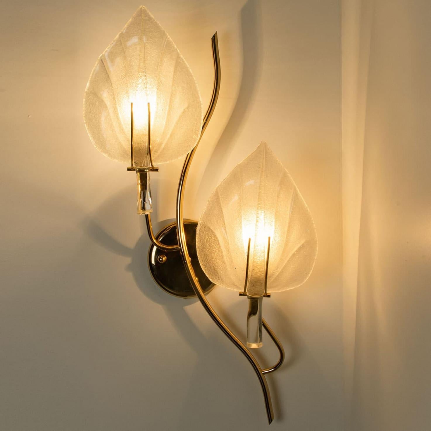 Other Pair of Wall Sconces Murano Glass and Brass Leaves, Italy 1960s For Sale