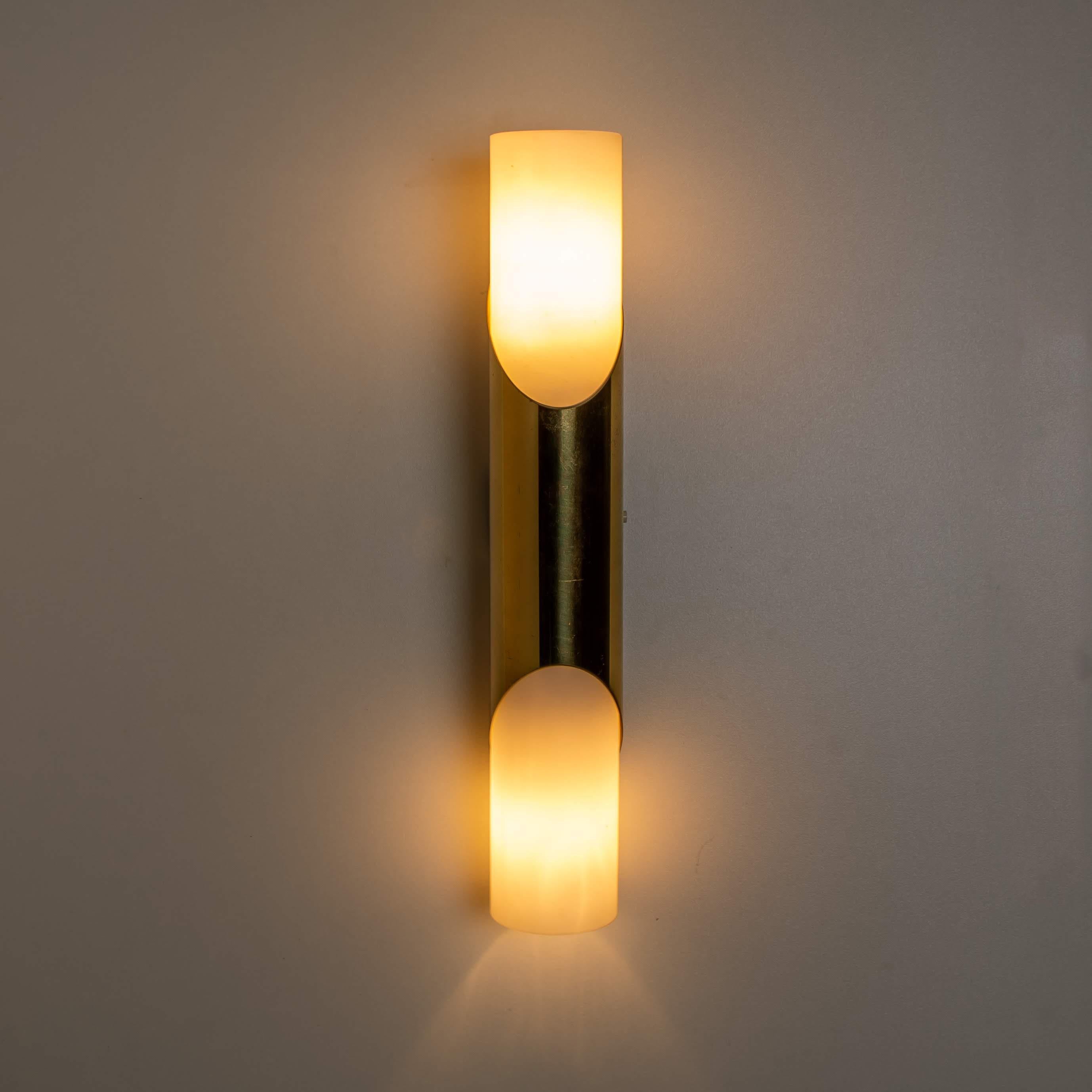 Pair of Wall Sconces or Wall Lights in the Style of RAAK Amsterdam, 1970 3