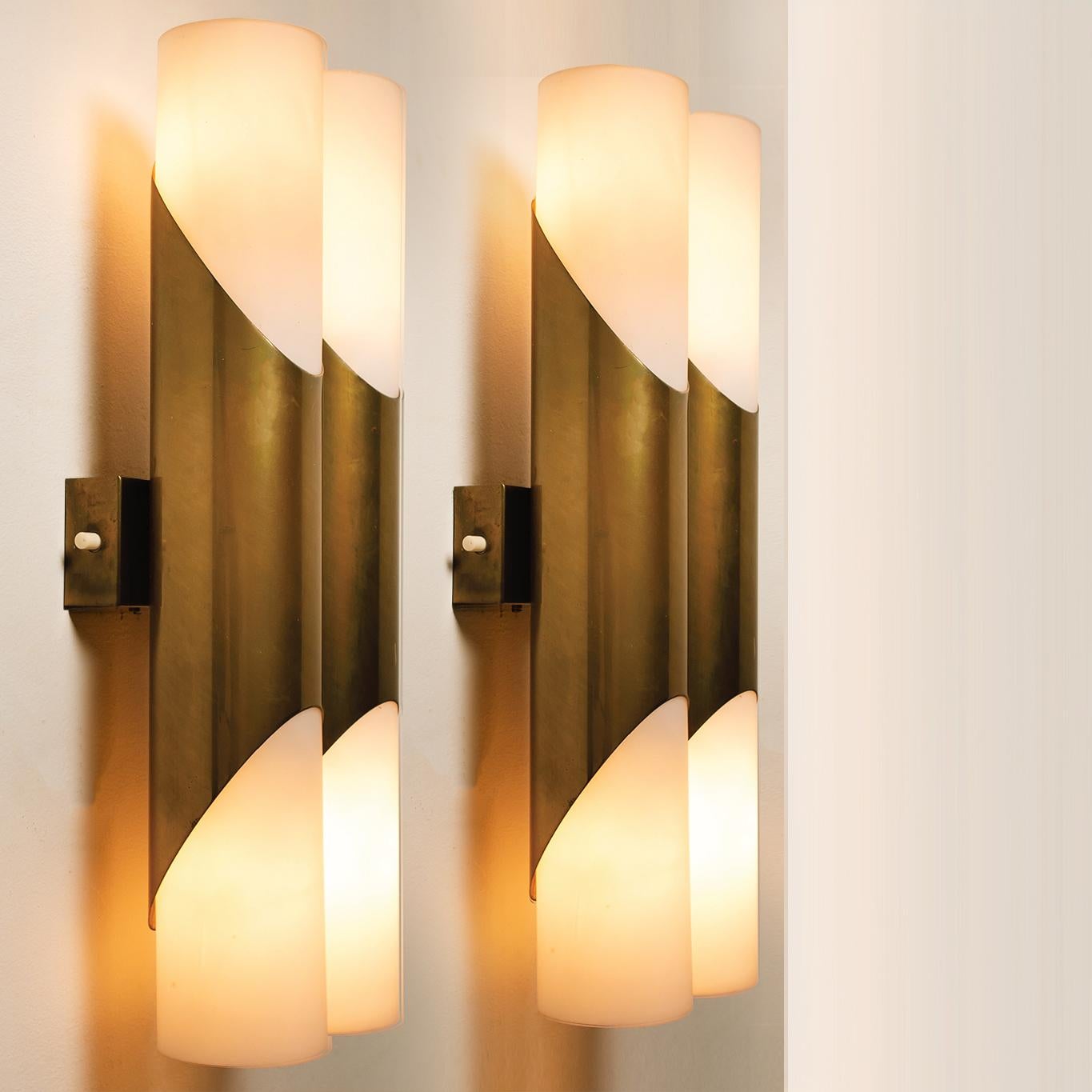 Pair of Wall Sconces or Wall Lights in the Style of RAAK, Amsterdam, 1970 In Good Condition In Rijssen, NL