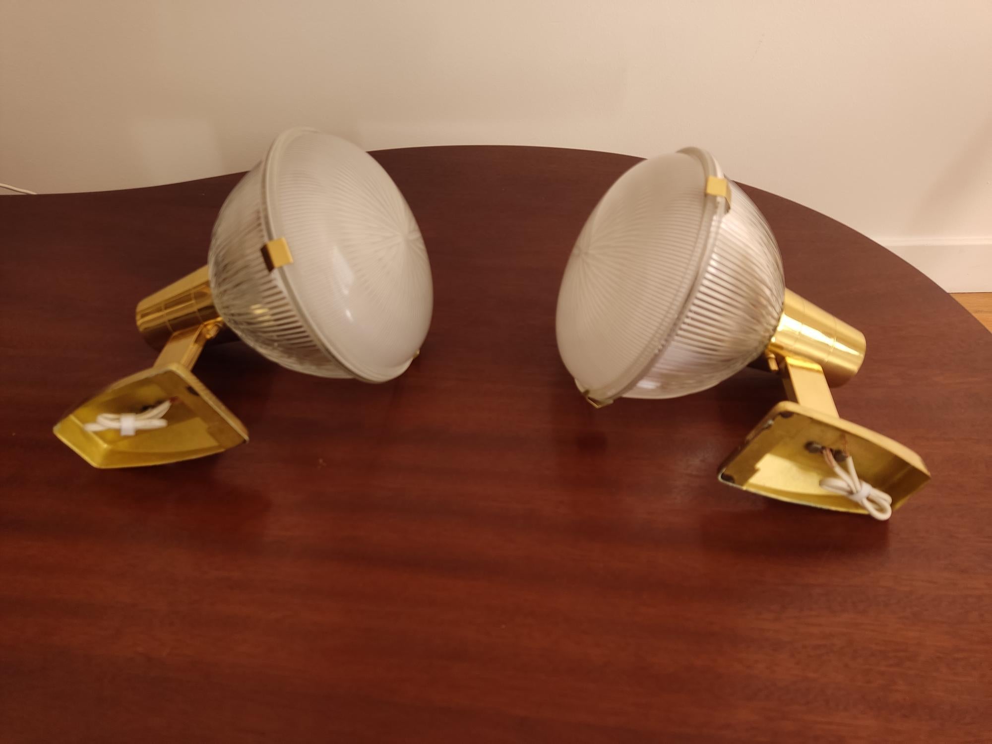 Brass Pair of wall sconces Stilnovo - Italy 1950s. For Sale