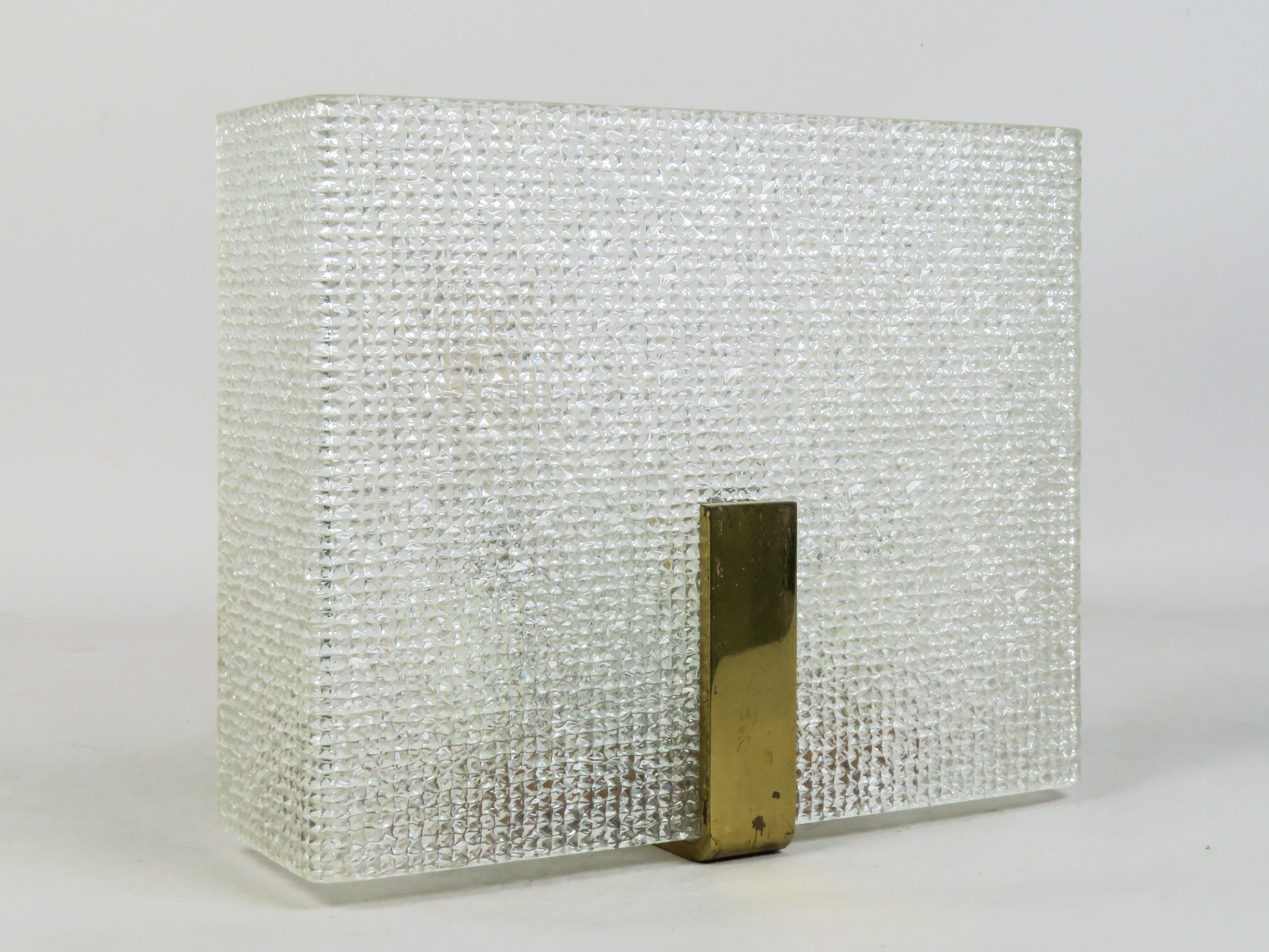 Paar Wandleuchter mit Holzrahmen, Methacrylatschirmen und vergoldetem Messing im Angebot 9