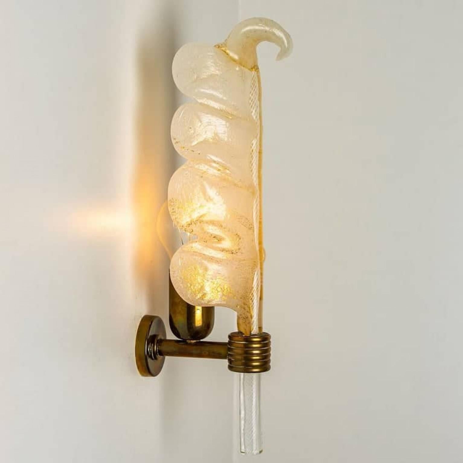 20ième siècle Pair of Wall Scones Barovier & Toso Gold Murano Glass, Italy, 1960 en vente