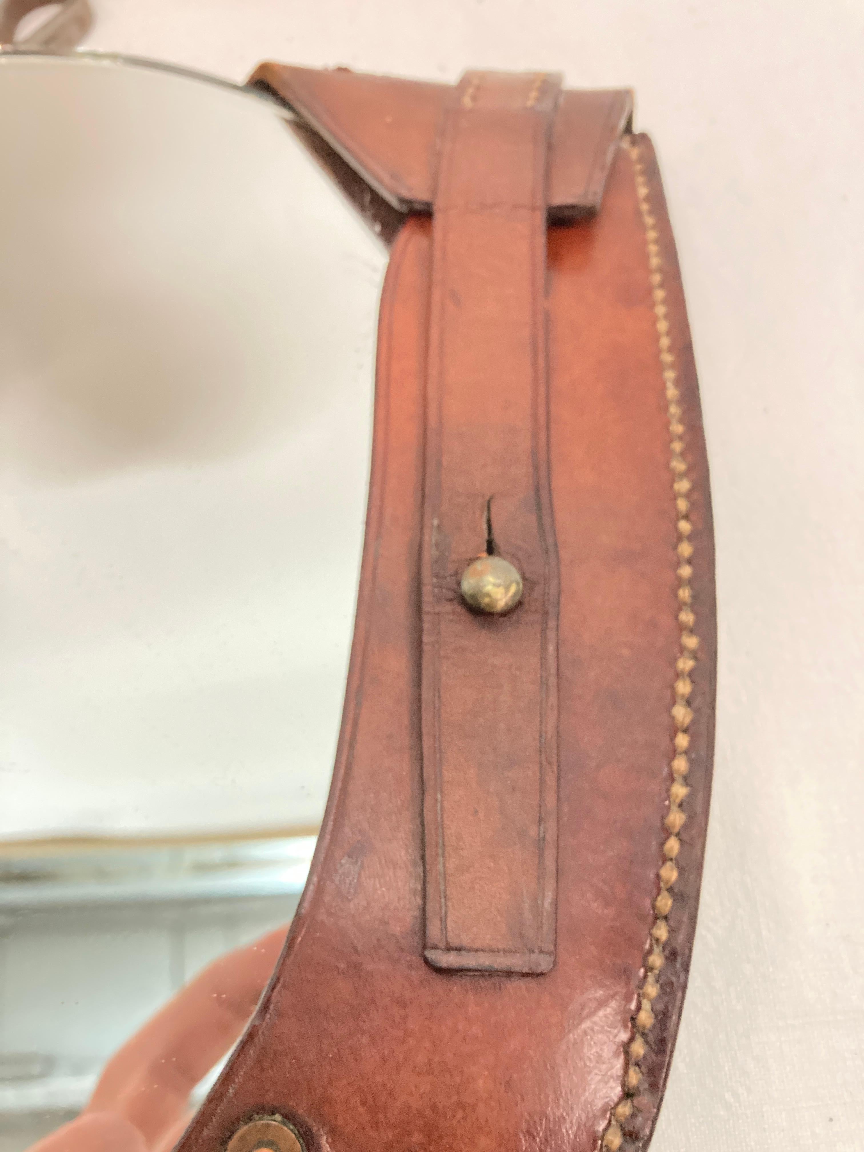 Coppia di specchi da parete cuciti nello stile di Jacques Adnet In condizioni buone in vendita a New York, NY
