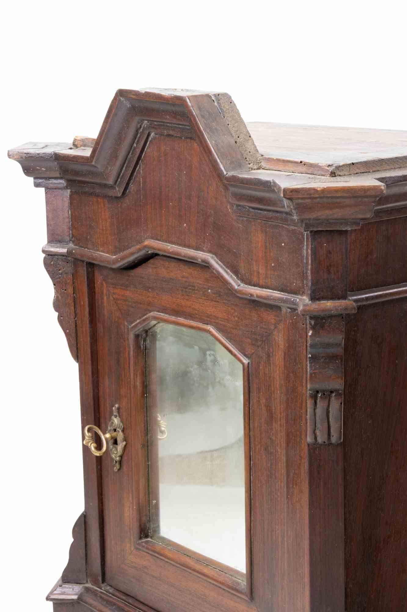Pareja de muebles altos con puerta y cajón, Italia, principios del siglo XX en venta 1