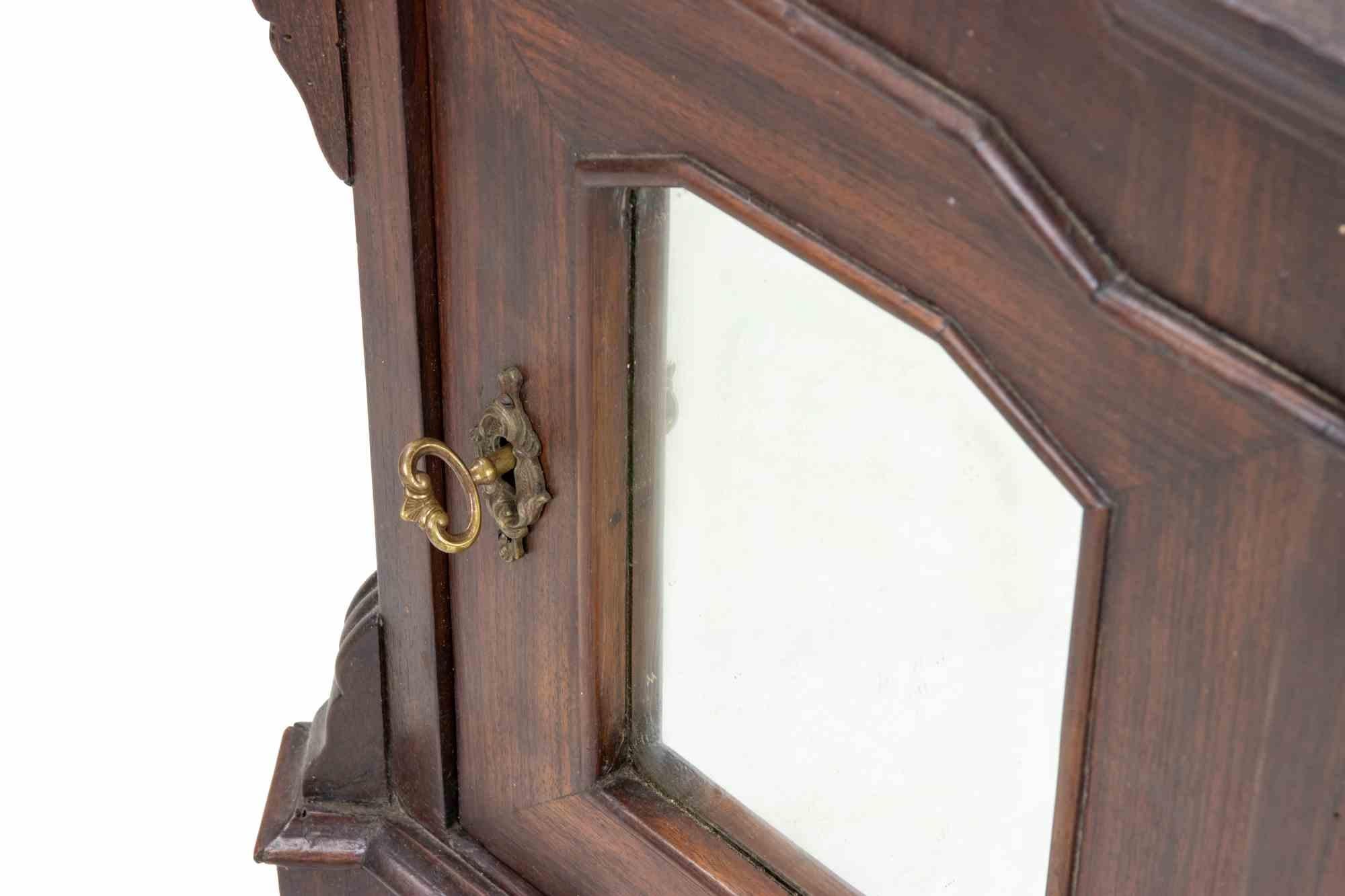 Pareja de muebles altos con puerta y cajón, Italia, principios del siglo XX en venta 4