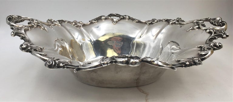 Pair of Wallace Sterling Silver Centerpieces Bowls in Grande Baroque Pattern '?' For Sale 1