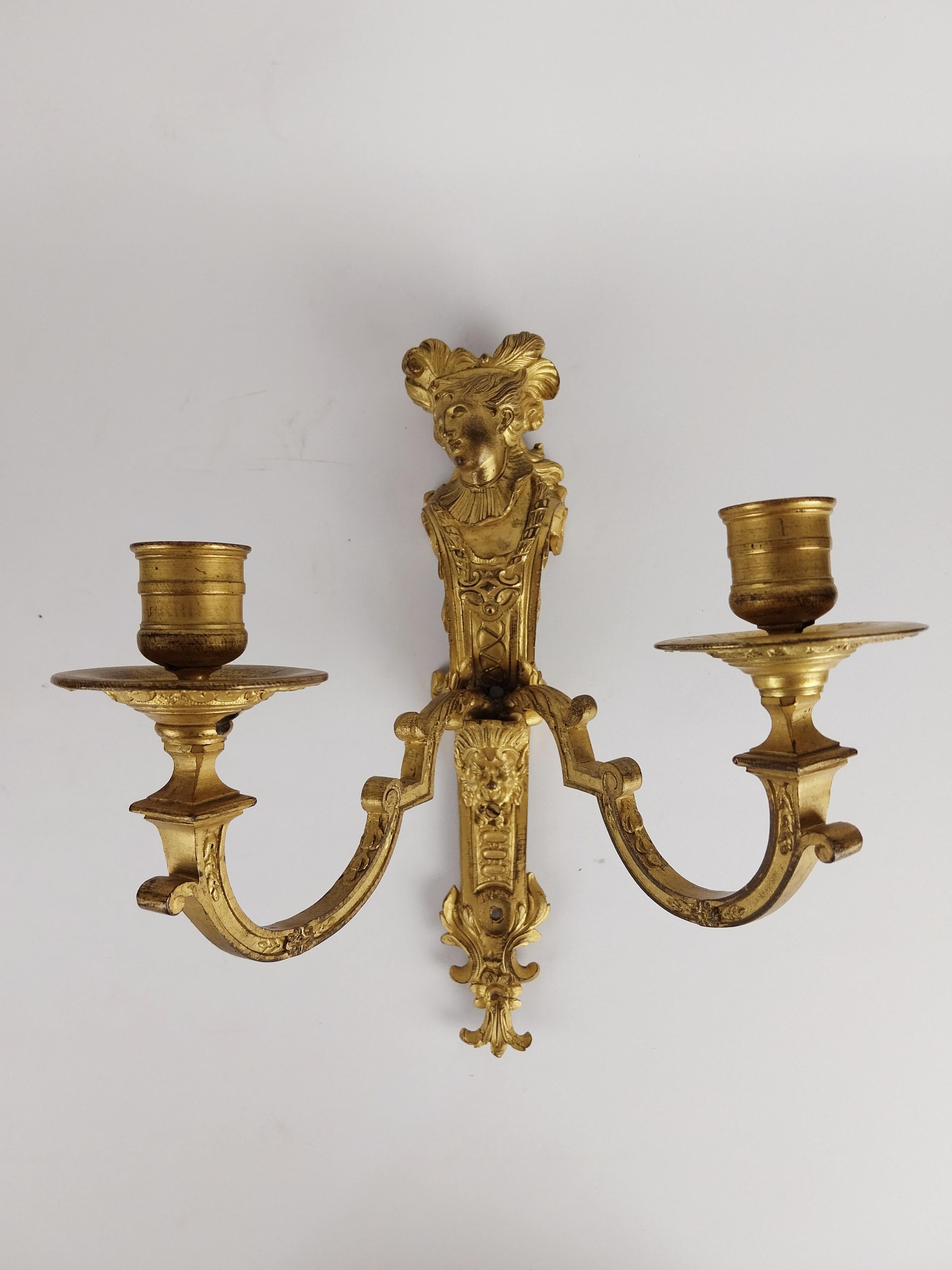 Neoclassical Pair of walls lights For Sale