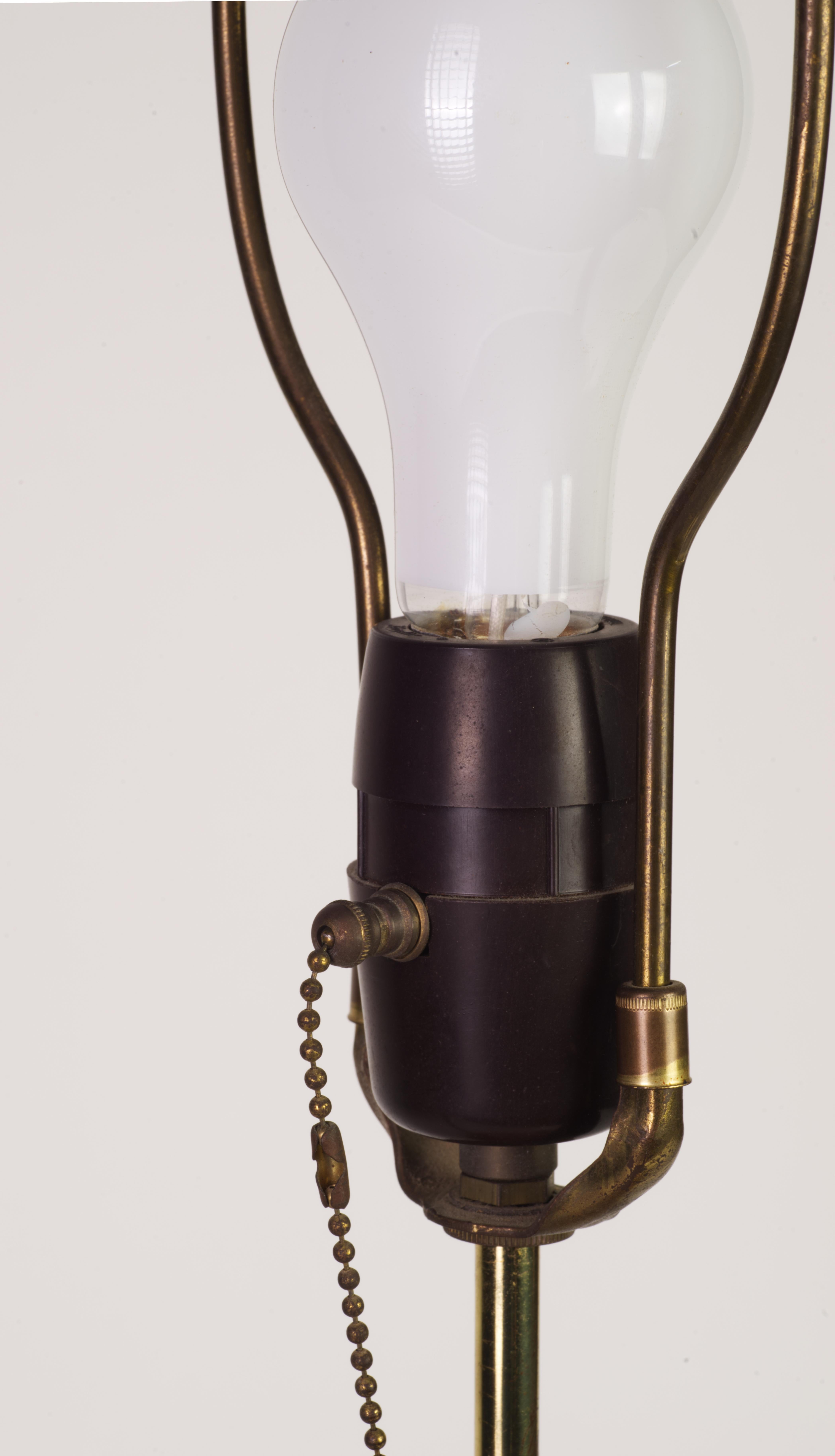 Pair of Walnut and Brass Push Table Lamps by Modeline, California 1960s For Sale 5