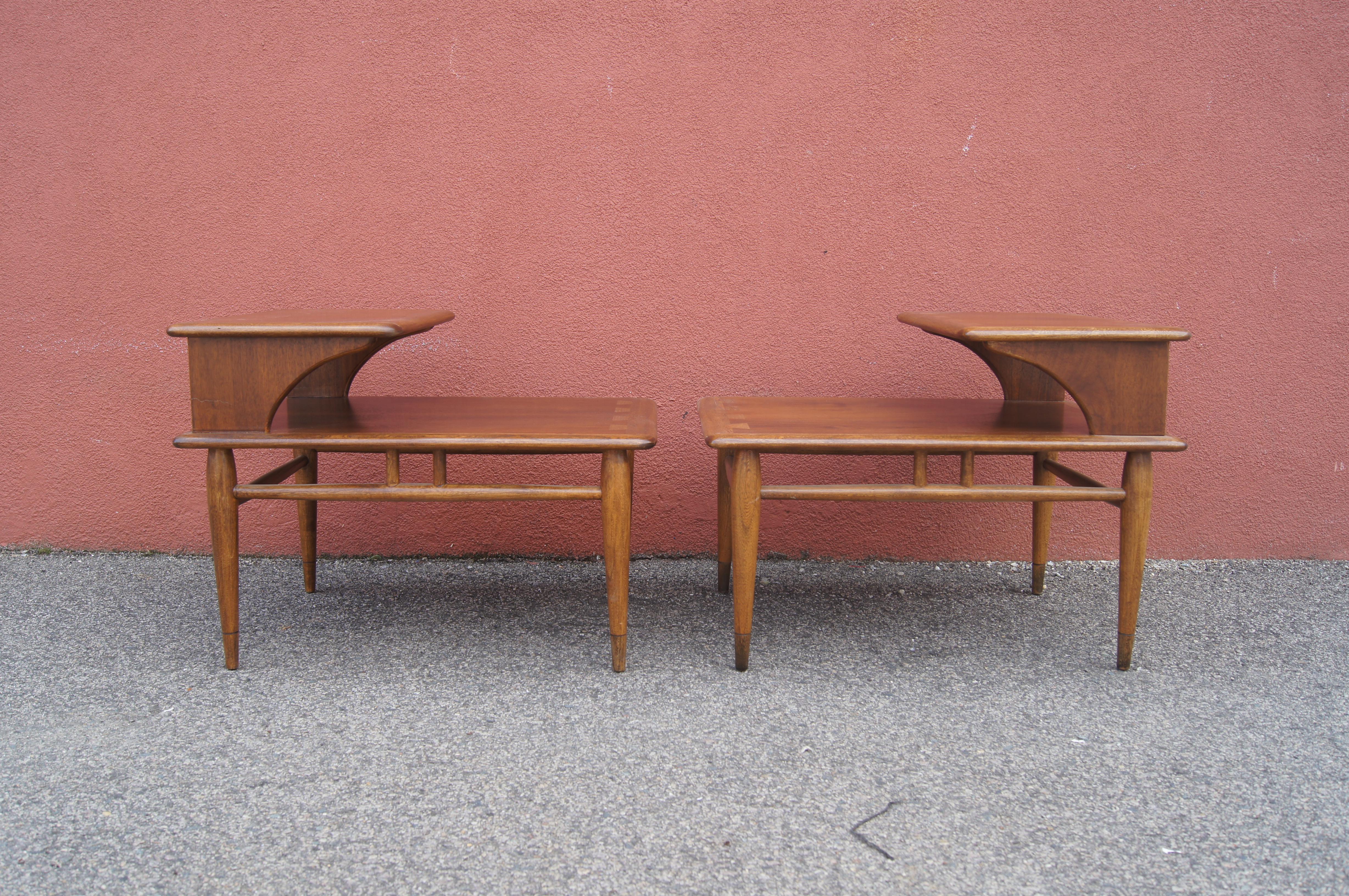 Mid-Century Modern Pair of Walnut and Oak Acclaim Collection End Tables by Andre Bus for Lane