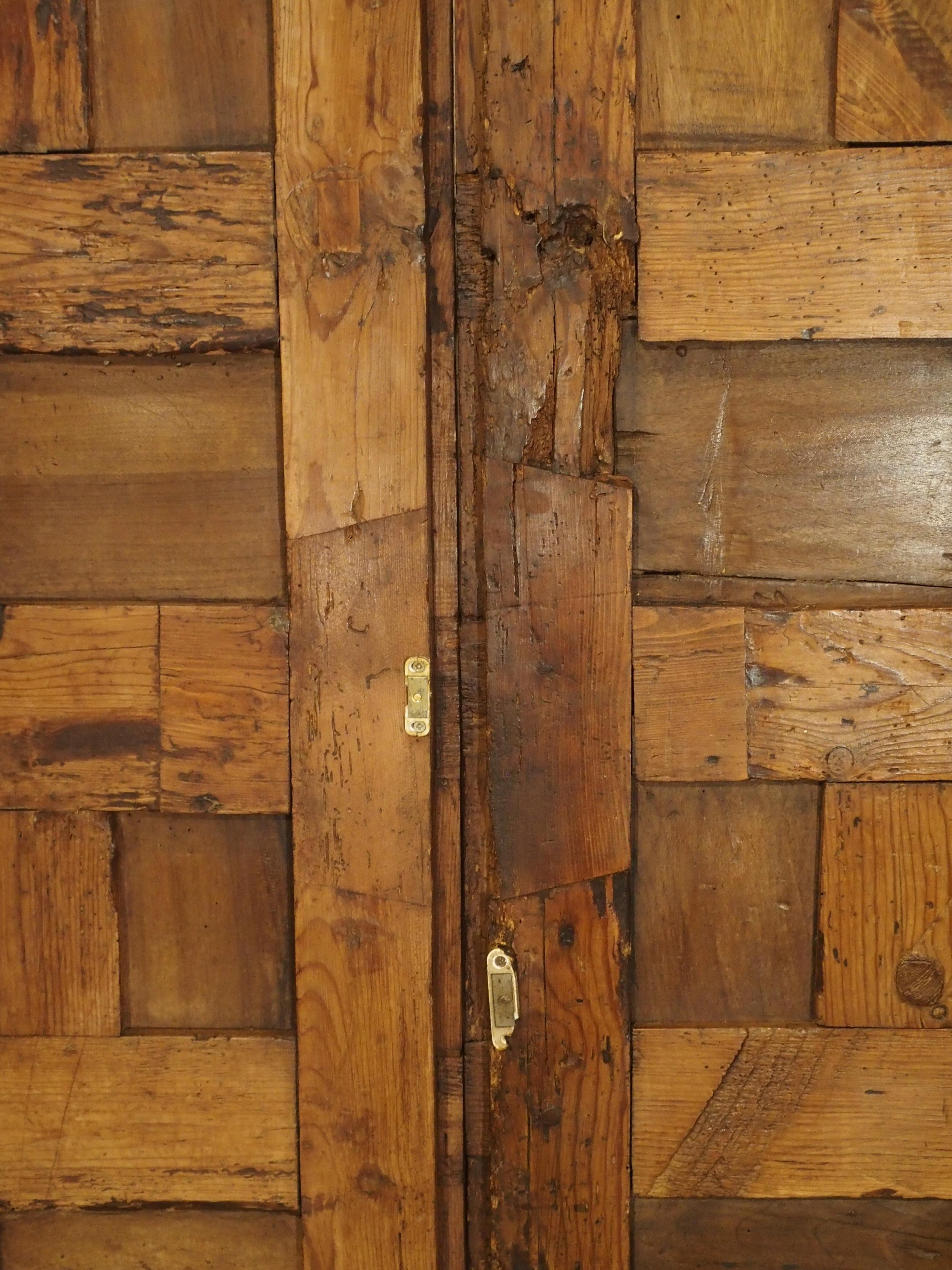 Early 19th Century Pair of Walnut and Pine Doors from Spain, circa 1800