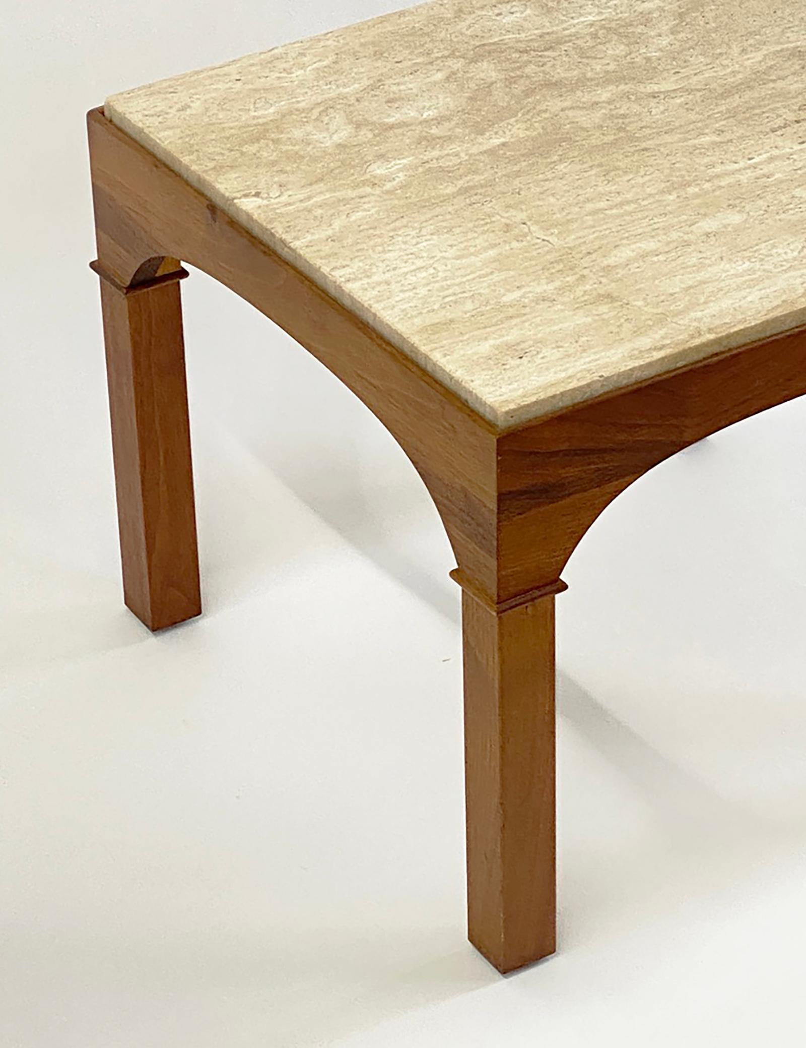 Pareja de mesas auxiliares de nogal y travertino de John Keal para Brown Saltman en venta 5