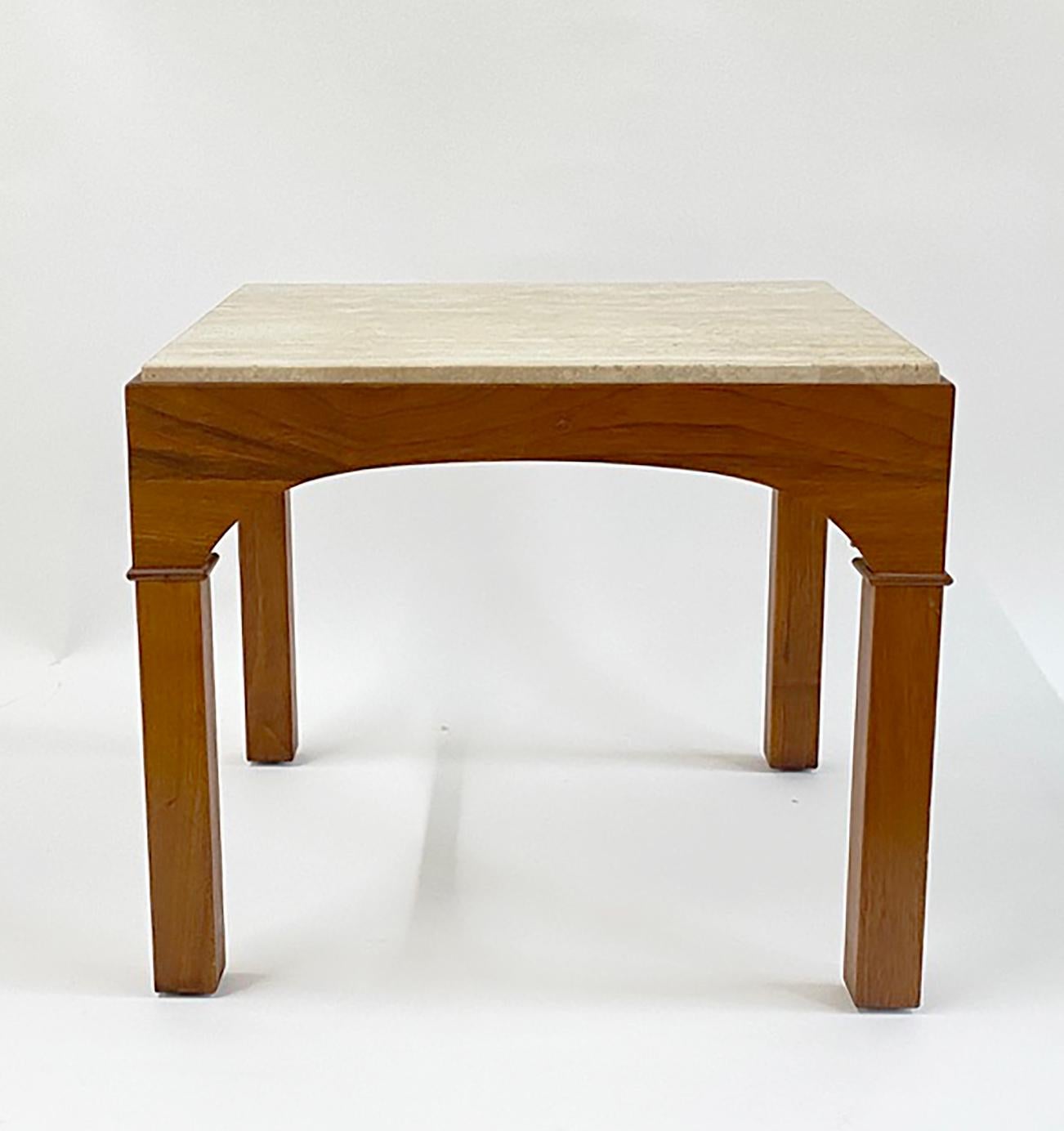 Pareja de mesas auxiliares de nogal y travertino de John Keal para Brown Saltman en venta 11