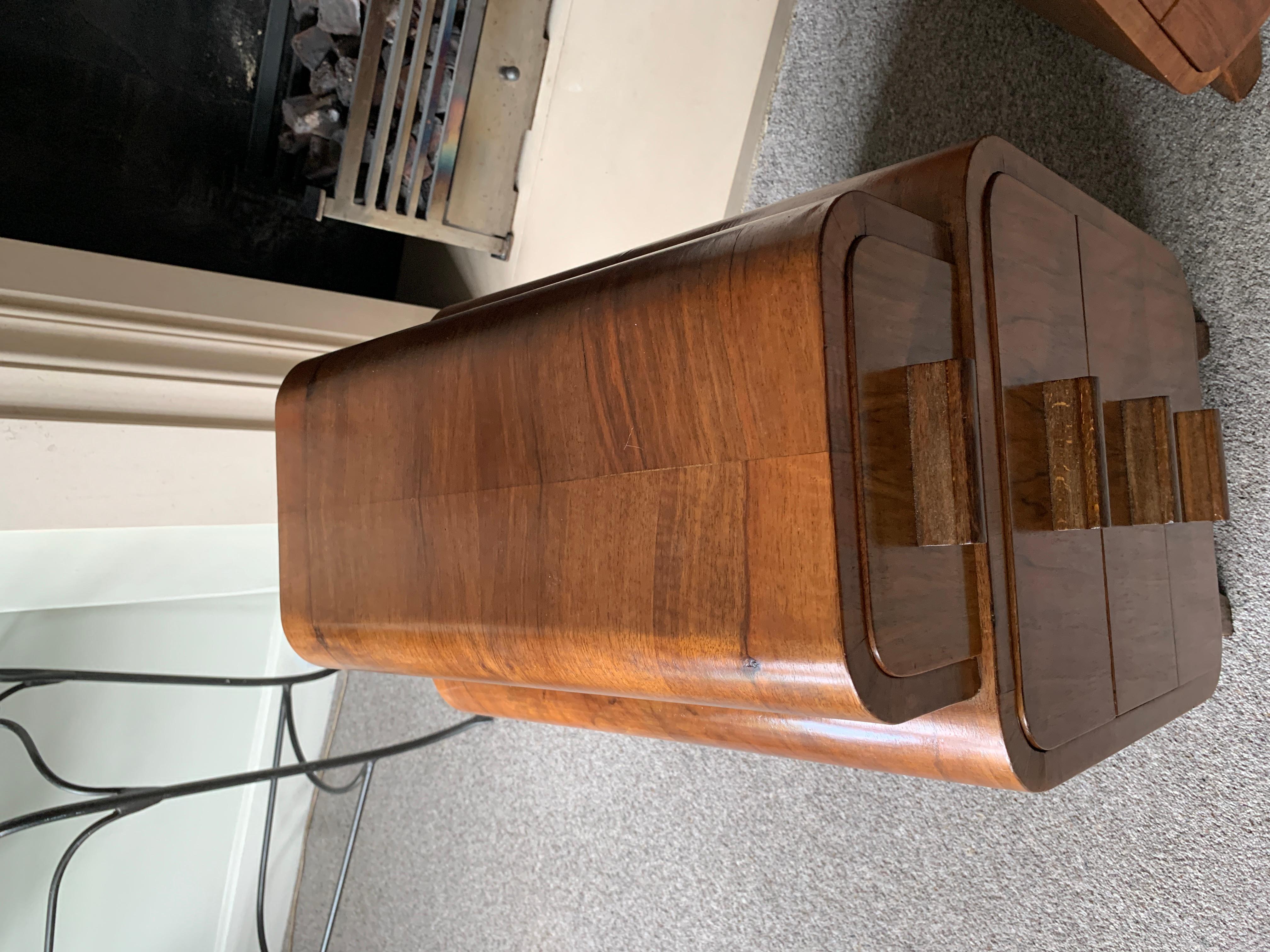 Stunning Pair of Walnut Art Deco Bedside Tables. Very good condition, polished. Early/Mid 20th Century. 