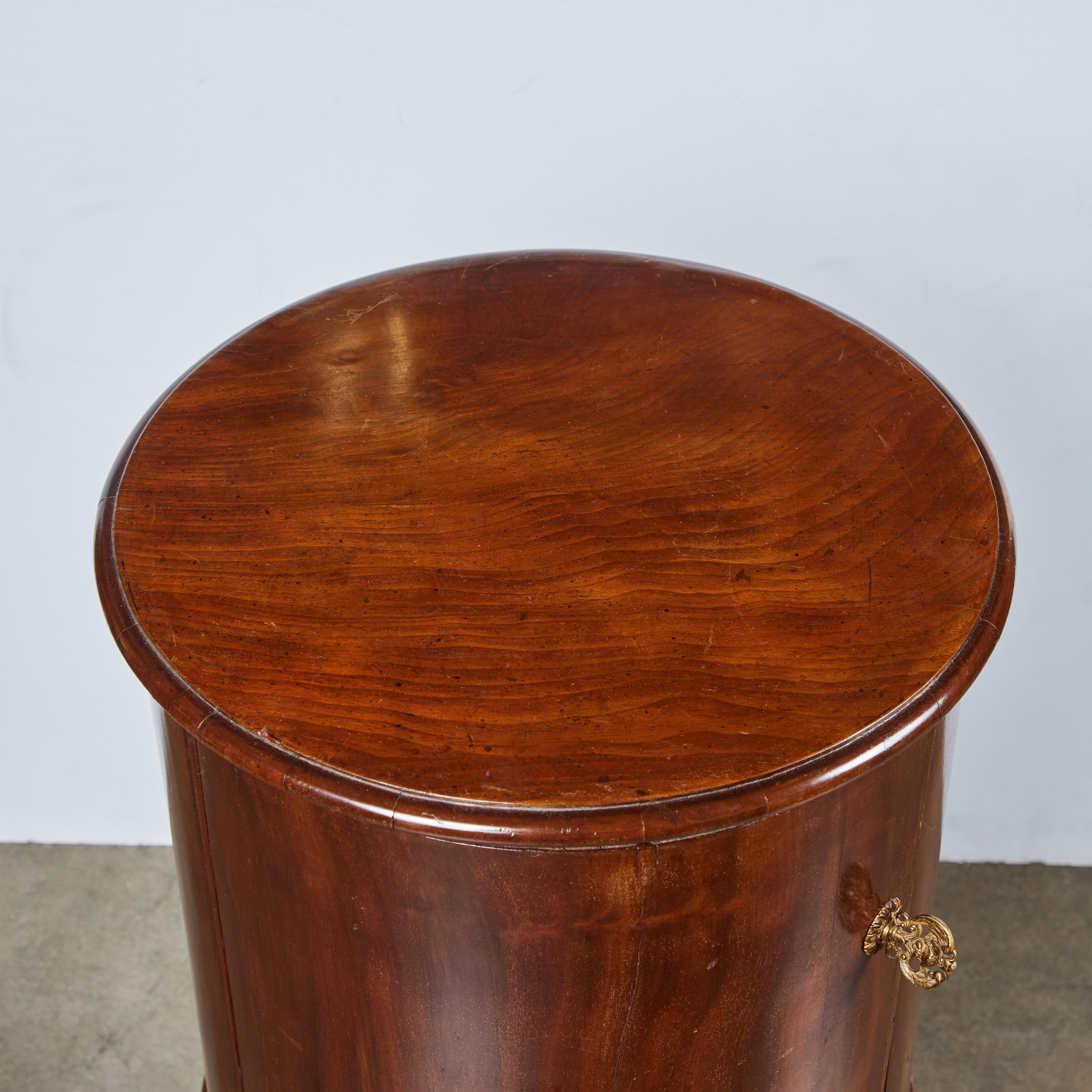 Pair of Walnut Barrel Shaped Tables For Sale 1