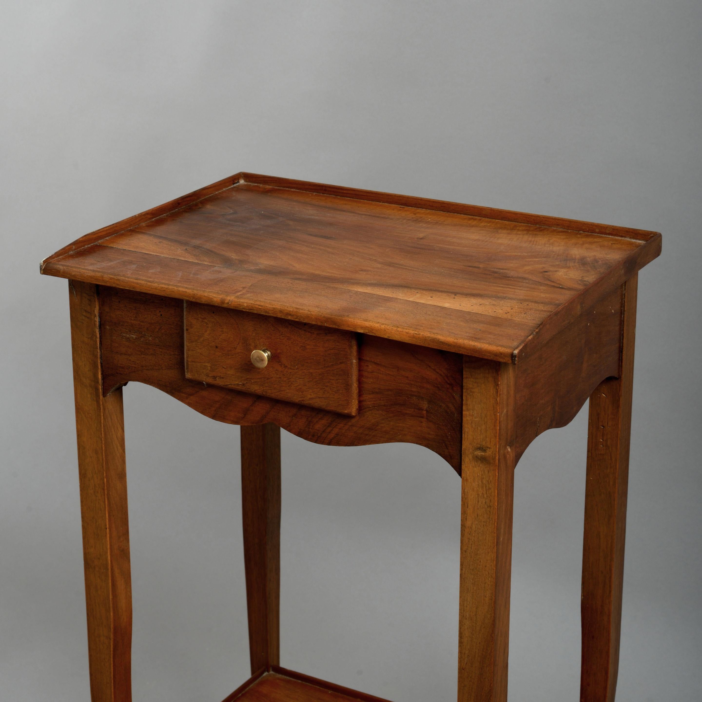 Early 20th Century Pair of Walnut Bedside Tables in the Louis XV Manner