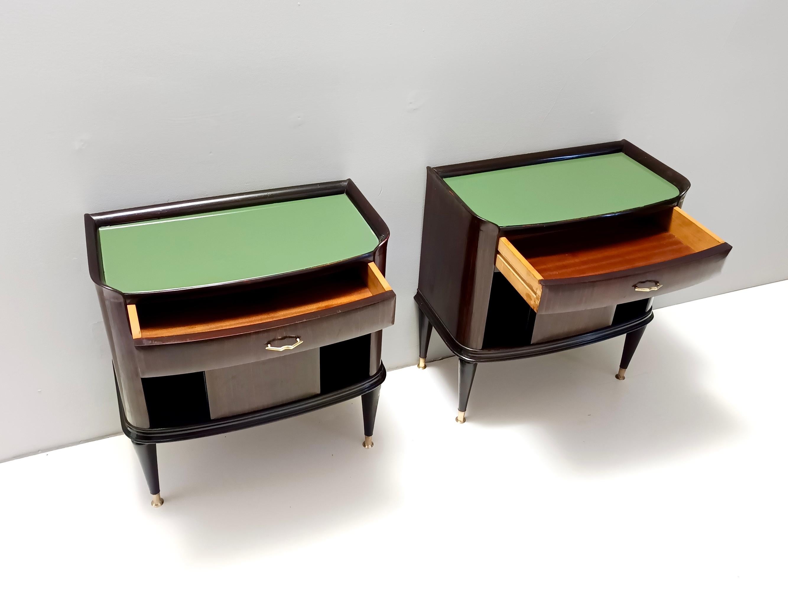 Ebonized Pair of Walnut, Beech and Glass Nightstands in the Style of Tomaso Buzzi, Italy For Sale