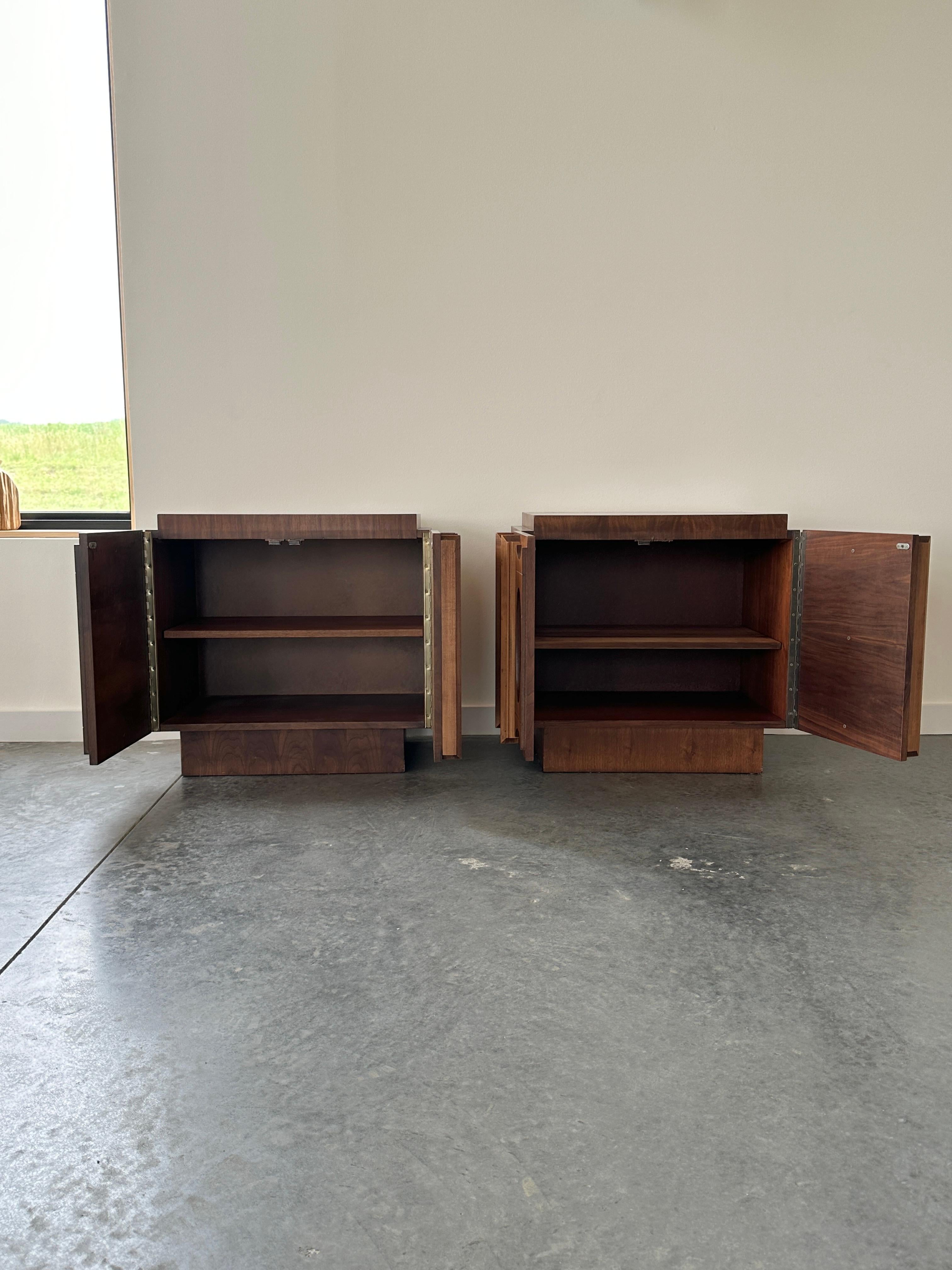 Brutalist Pair of walnut and mirror brutalist Tabago nightstands  For Sale