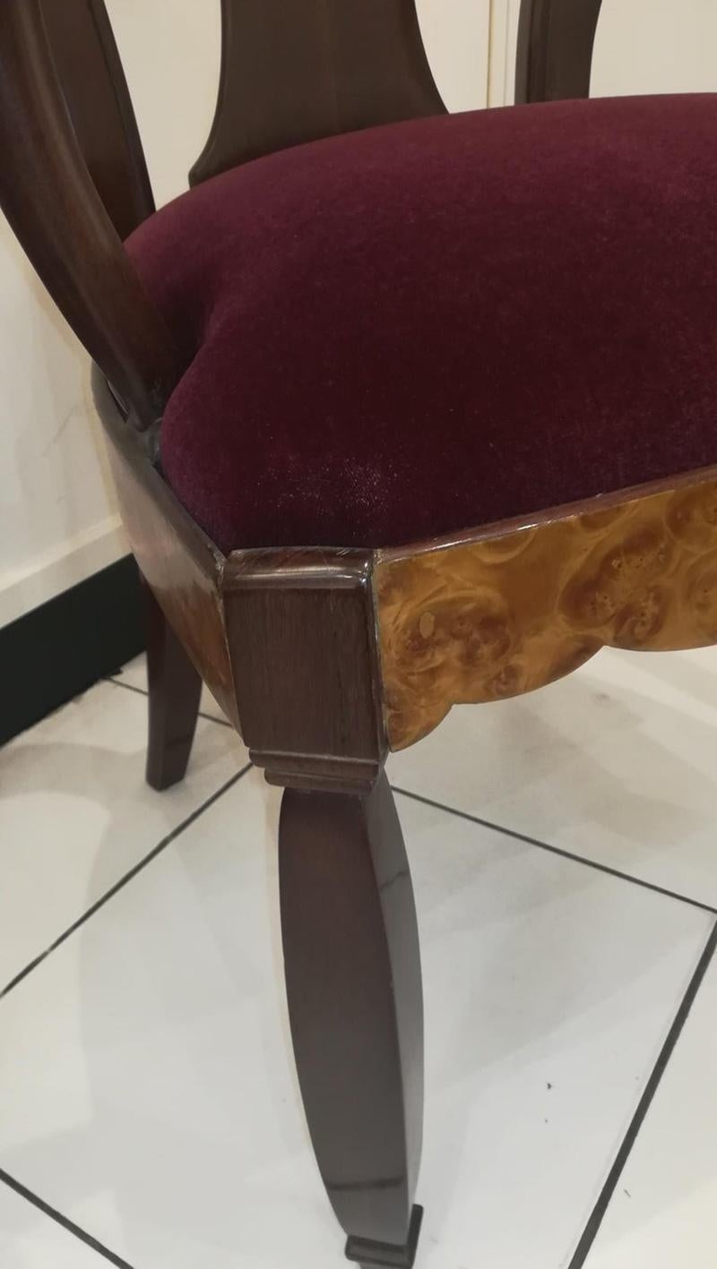 Pareja de sillones de madera de nogal y amaranto, hacia 1925 en venta 5