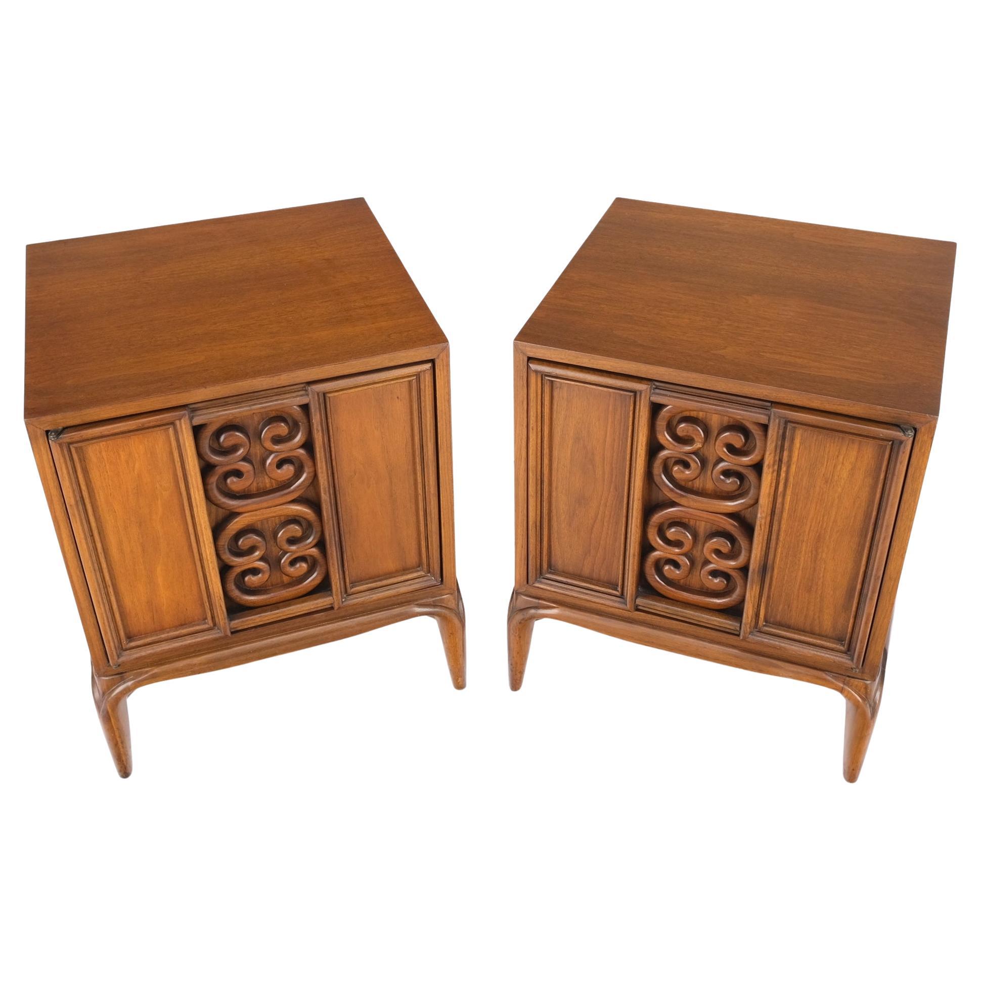 Pair of Walnut Carved Modern Ornament Front Door End Table Night Stands Mint For Sale