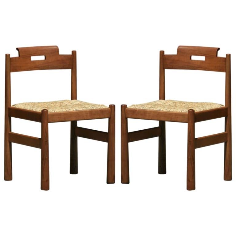 Pair of Walnut Chairs by Giovanni Michelucci