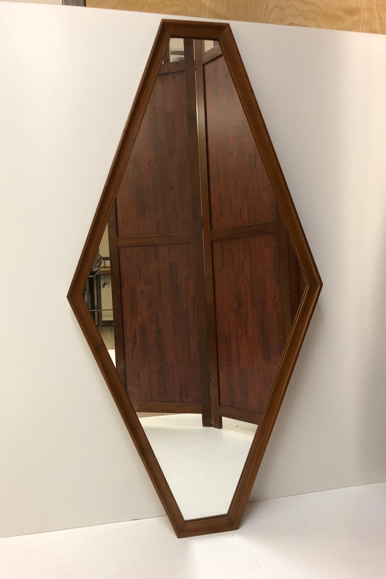 Pair of Walnut Diamond Mirrors In Good Condition For Sale In New York, NY