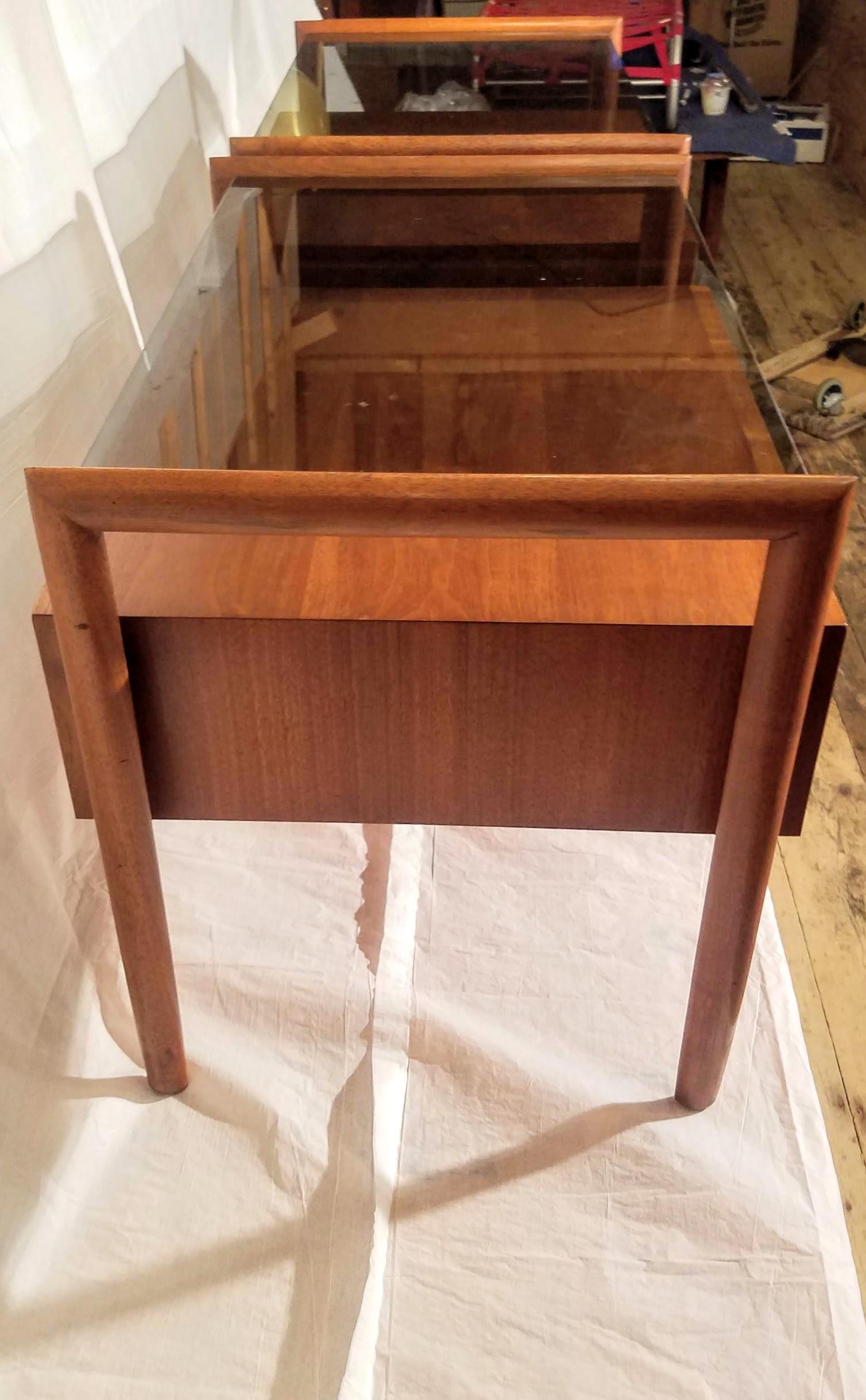 Pair of Walnut End Tables  Parallel Line for Drexel, 1960s In Good Condition In Camden, ME