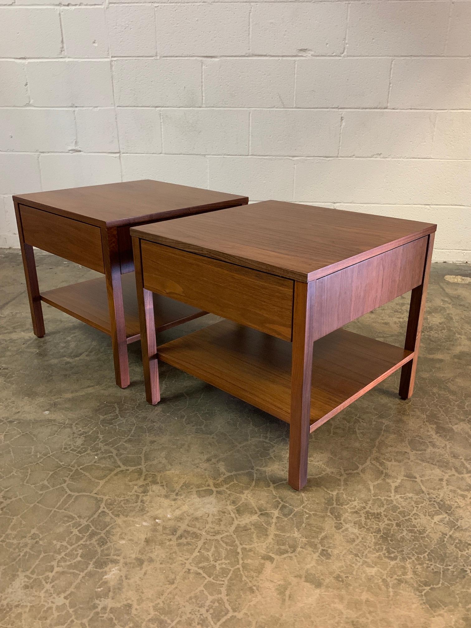 Pair of Walnut Florence Knoll Nightstands  7