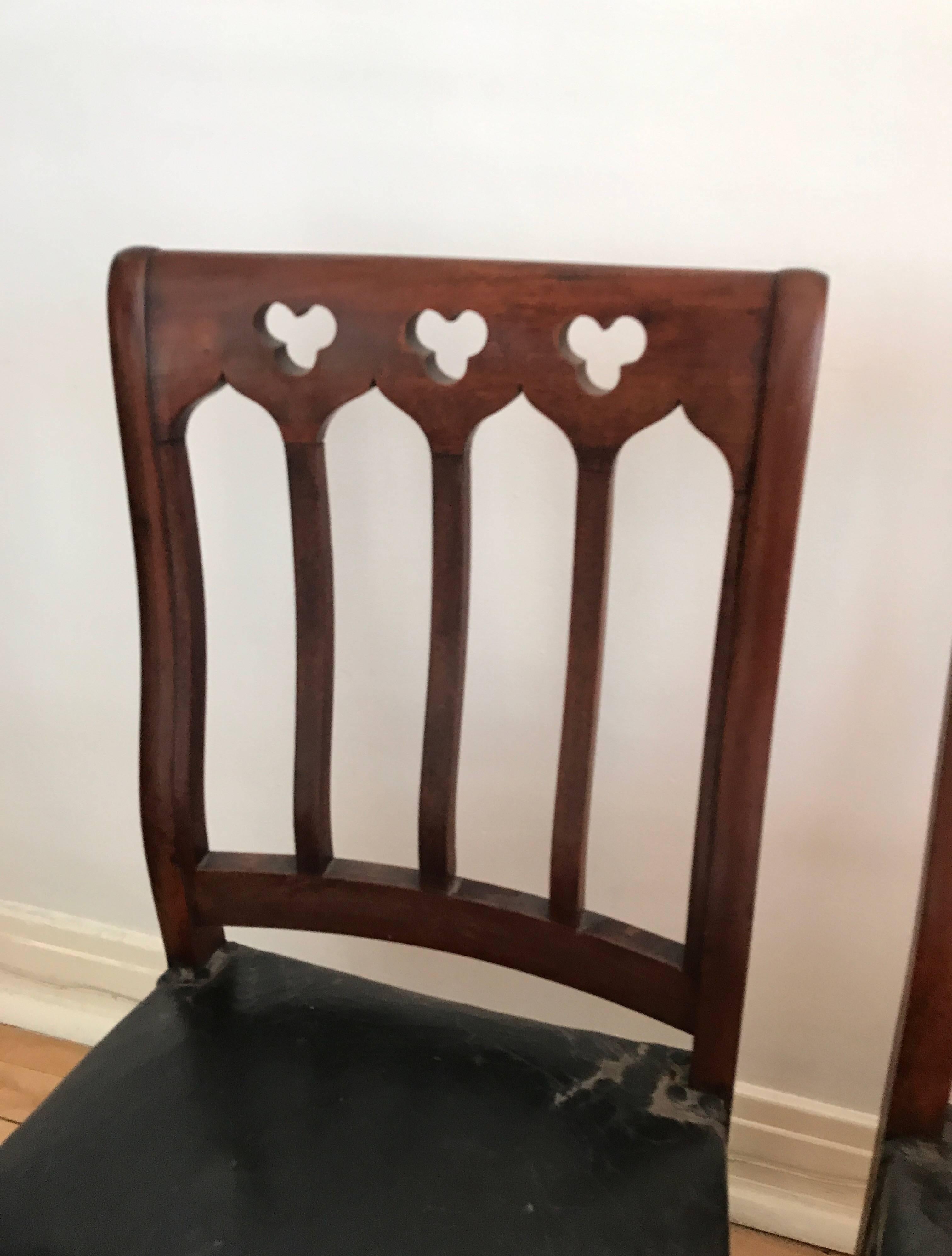 19th Century Pair of Walnut Gothic Revival Hall Chairs For Sale