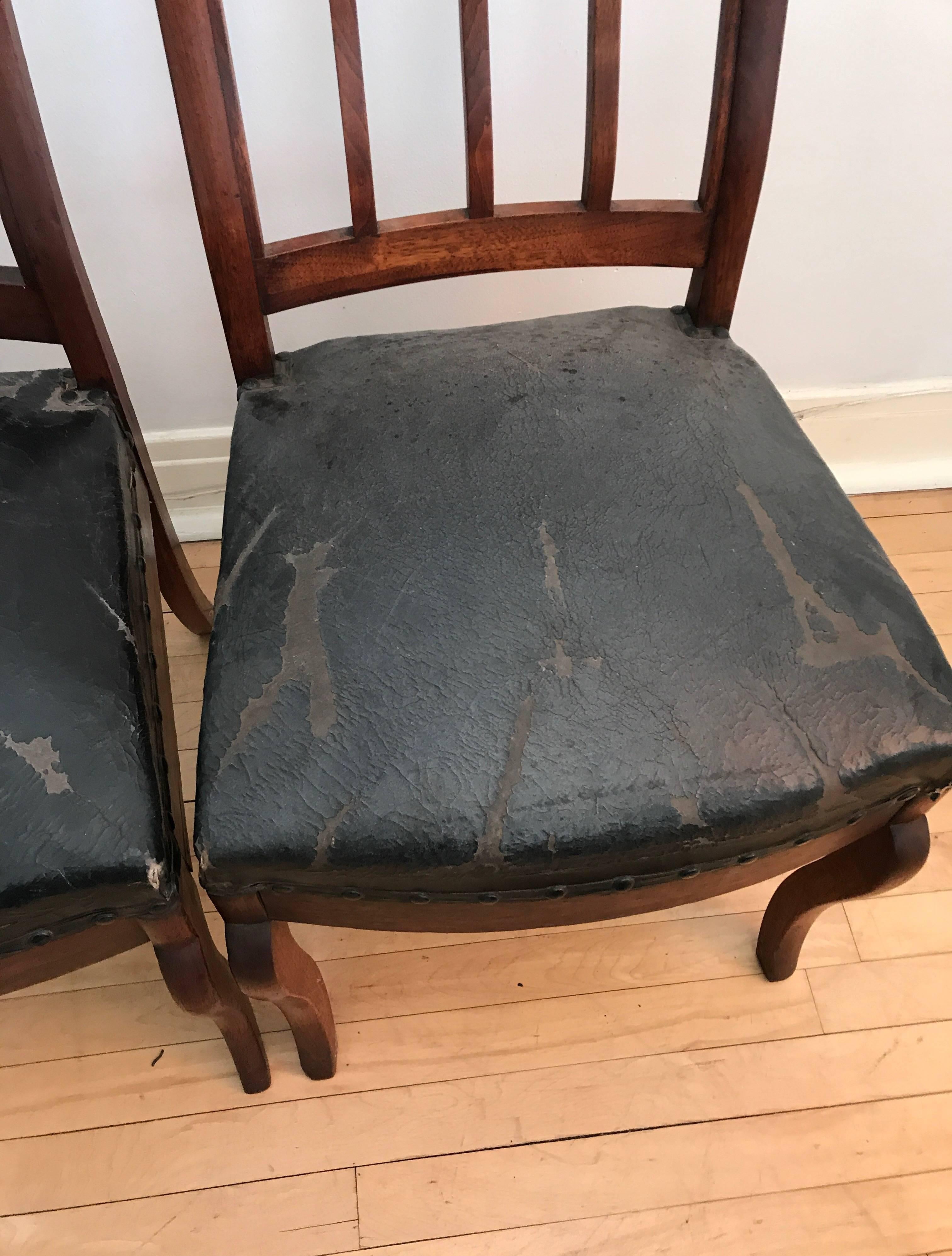 Pair of Walnut Gothic Revival Hall Chairs For Sale 1