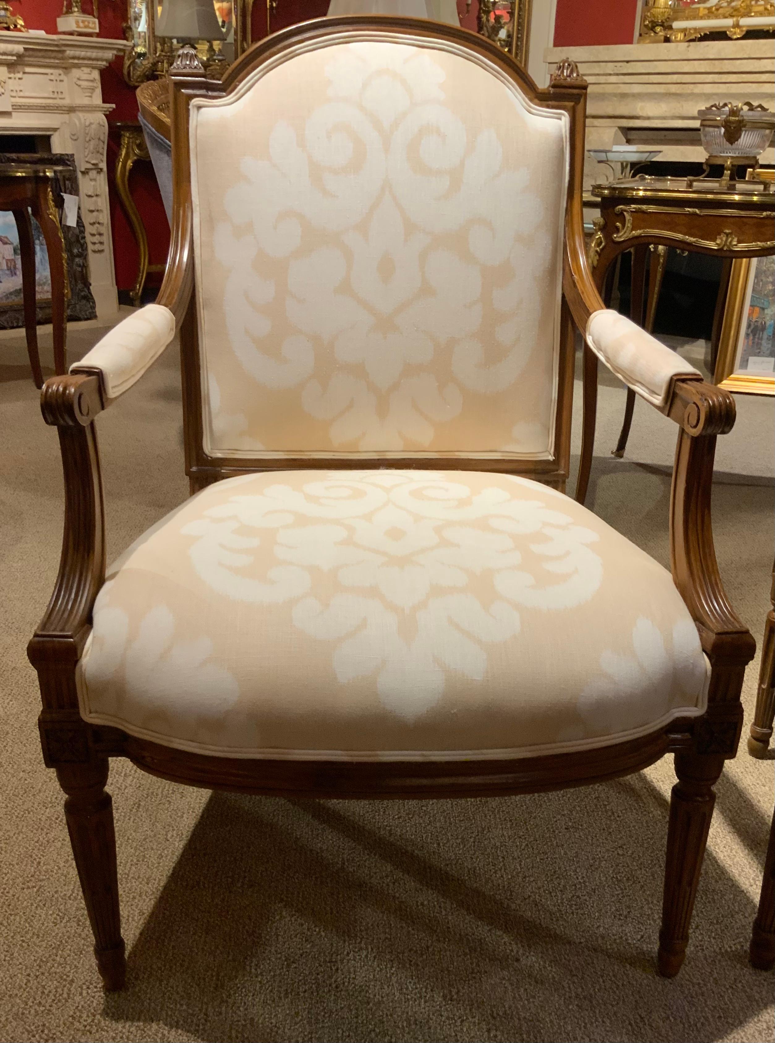 Pair of Walnut Louis XVI—Style Arm Chairs 19th Century with Domed Back In Excellent Condition For Sale In Houston, TX