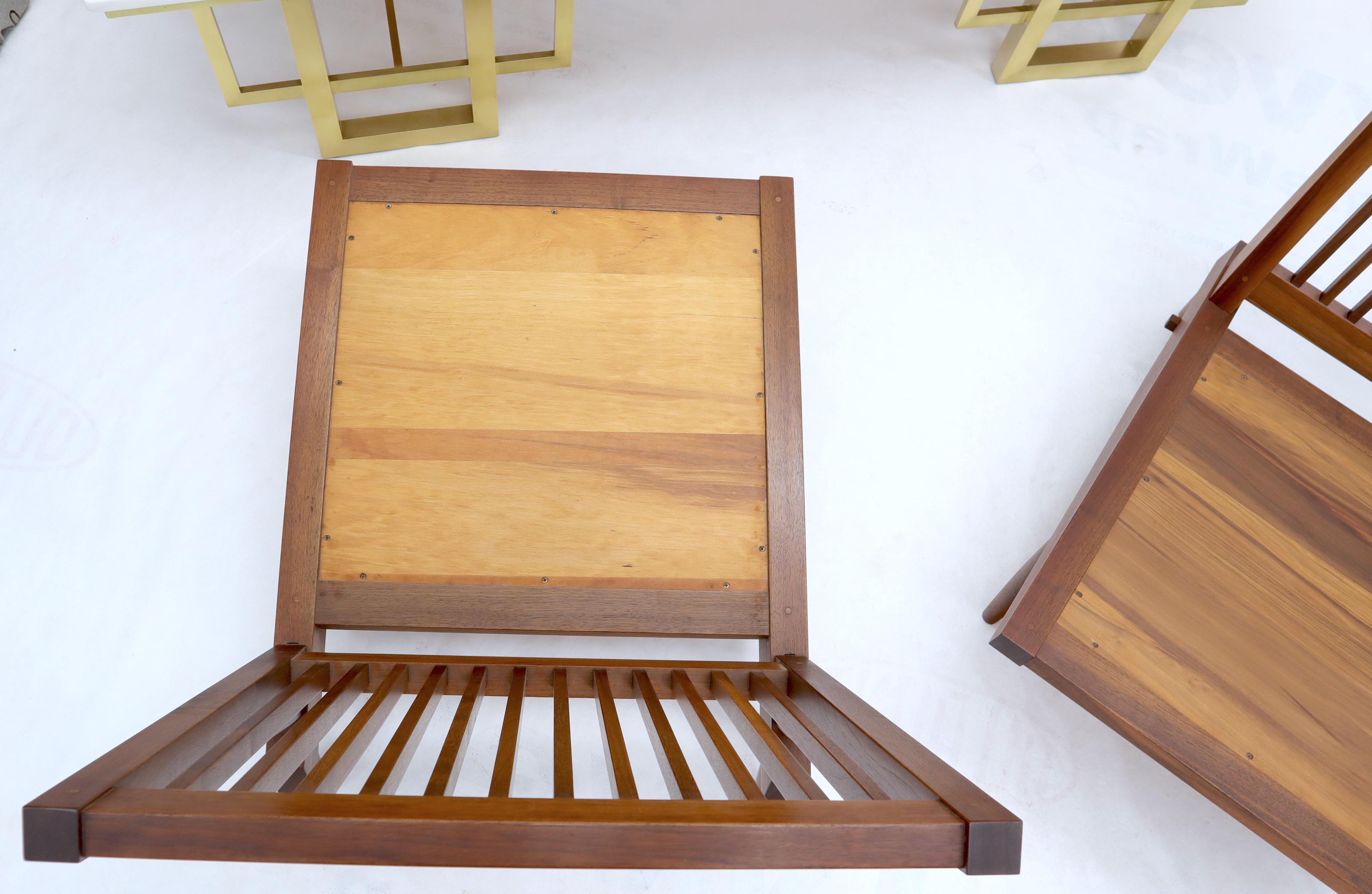 Pair of Walnut Lounge Chairs by George Nakashima 2
