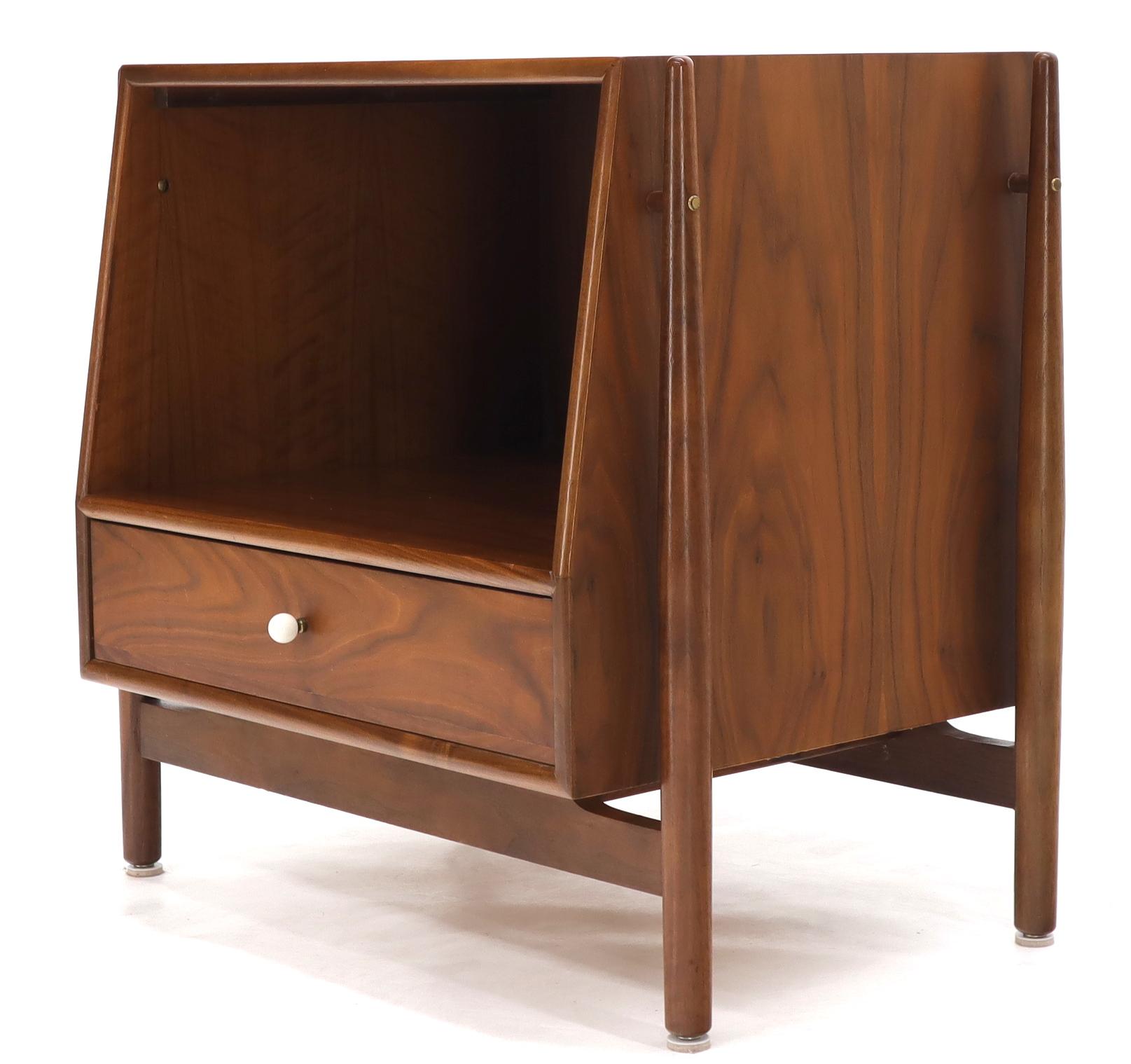 Pair of Walnut Mid-Century Modern End Tables Night Stands by Drexel 1