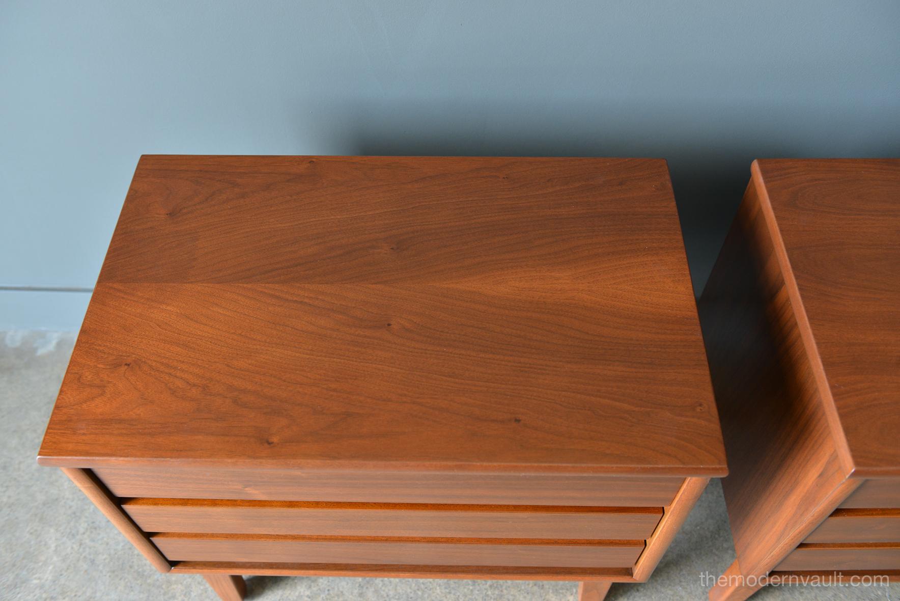 Pair of Walnut Nightstands or End Tables, circa 1960 3