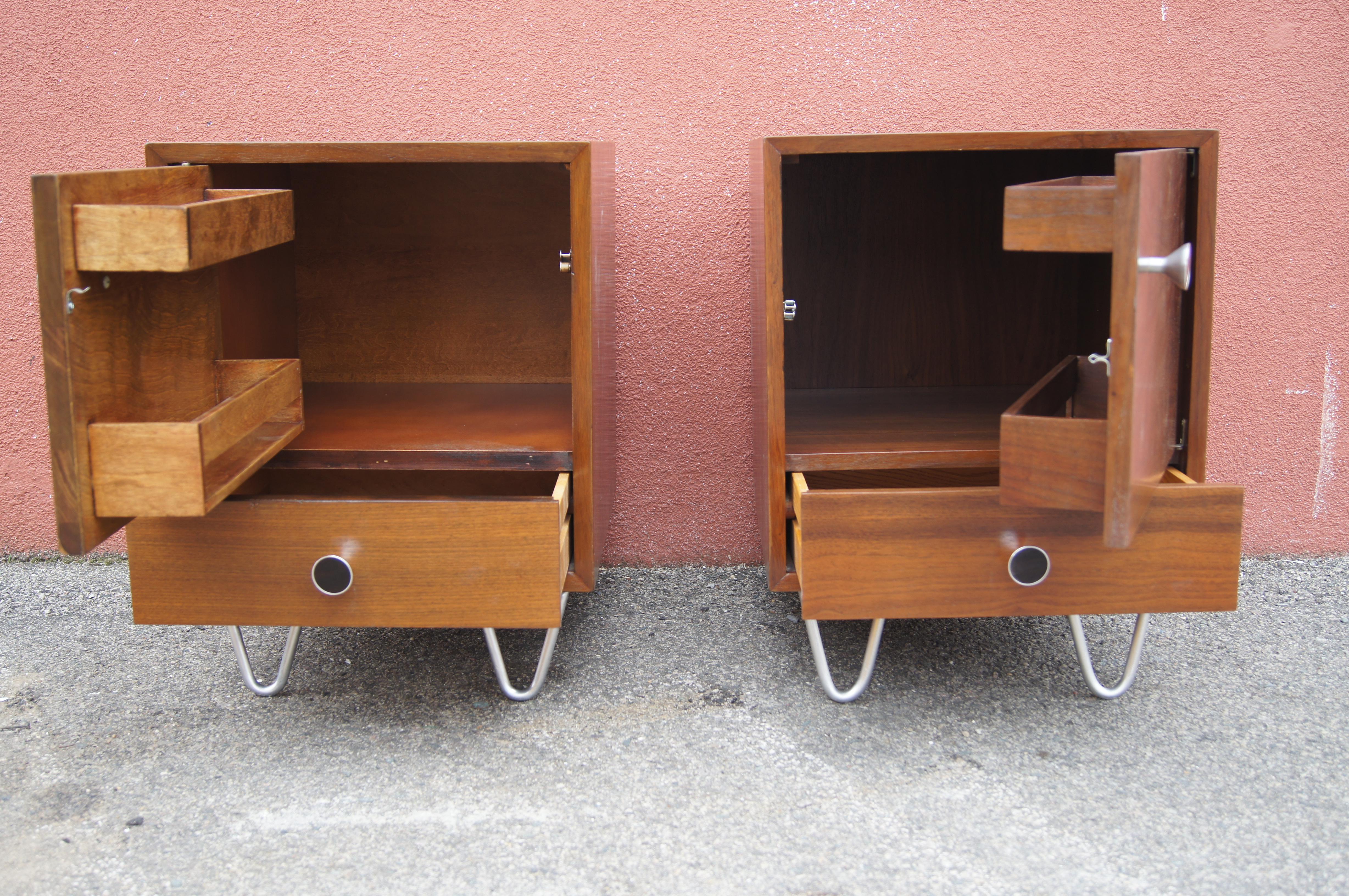American Pair of Walnut Nightstands with Hairpin Legs in the Style of George Nelson