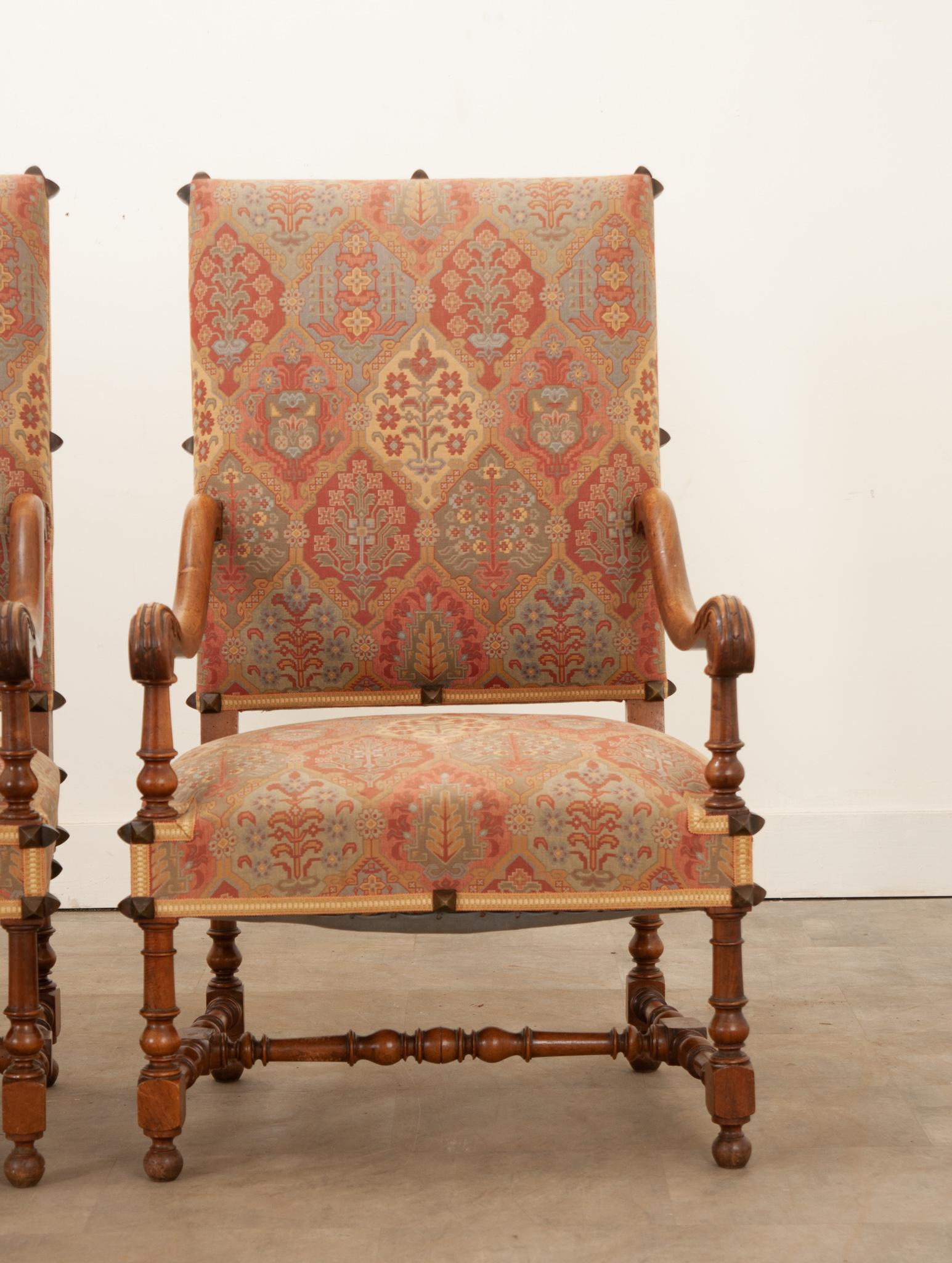 French Pair of Walnut Os De Mouton Armchairs For Sale