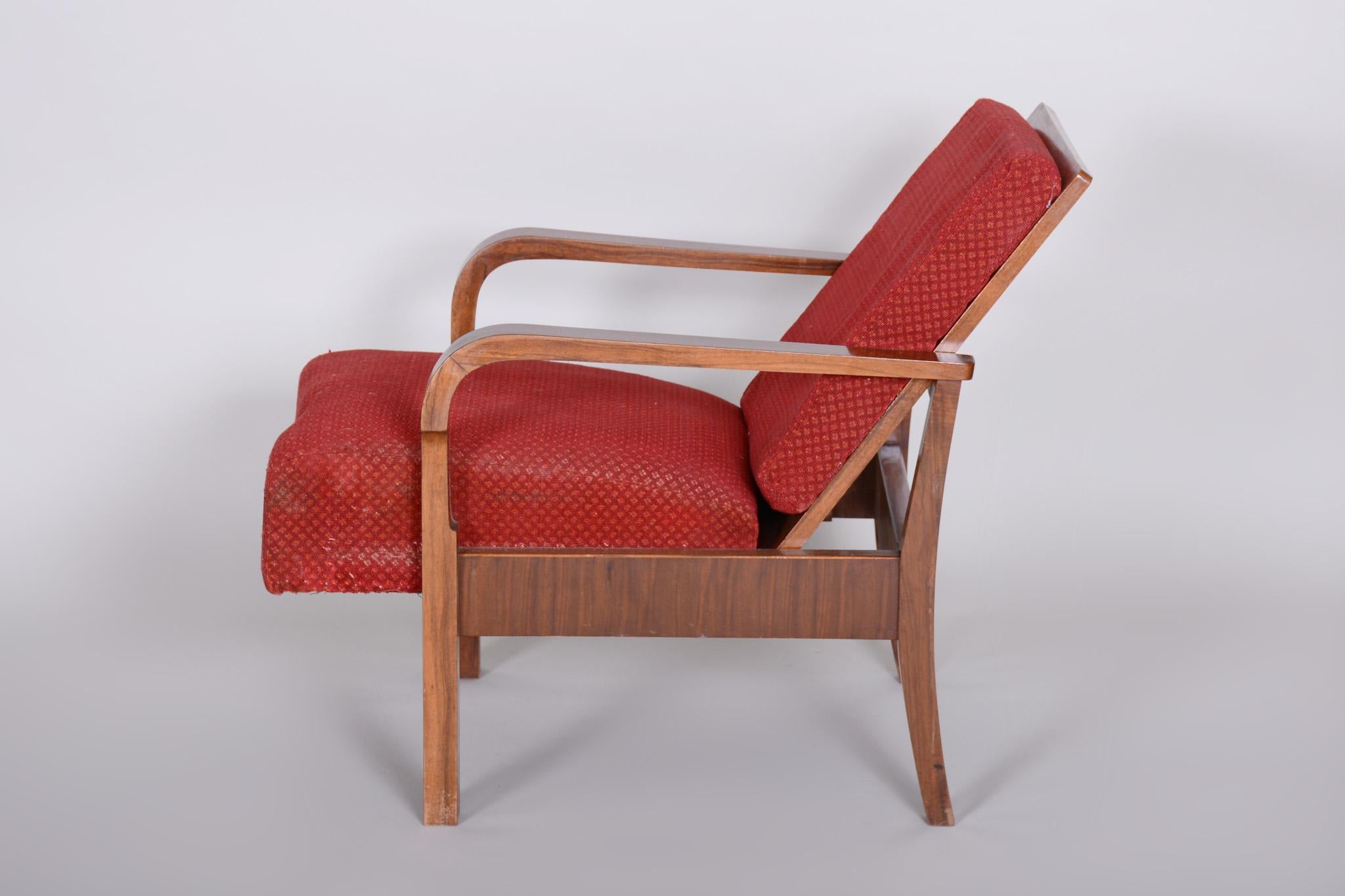 Pair of Walnut Positioning Armchairs, Original upholstery, Restored wood, 1930s For Sale 4