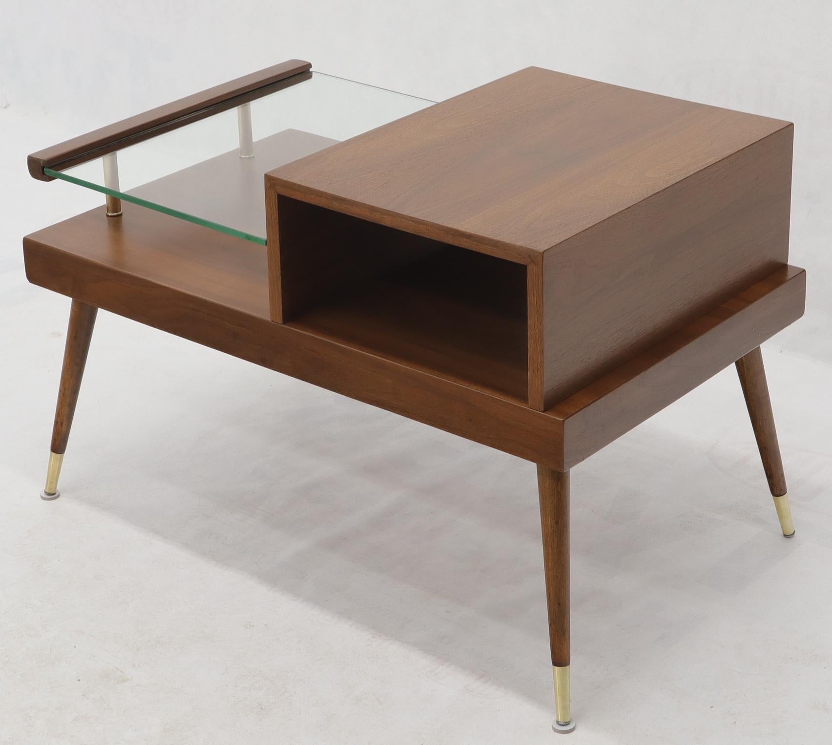 Pair of Walnut Side End Tables with Floating Glass Shelves For Sale 5