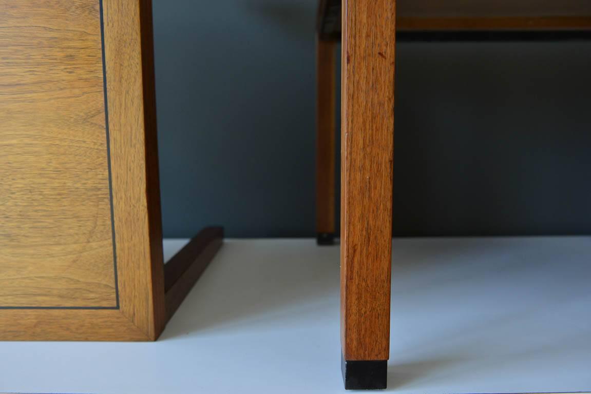 Pair of Walnut Side Tables by Directional, circa 1970 In Good Condition In Costa Mesa, CA