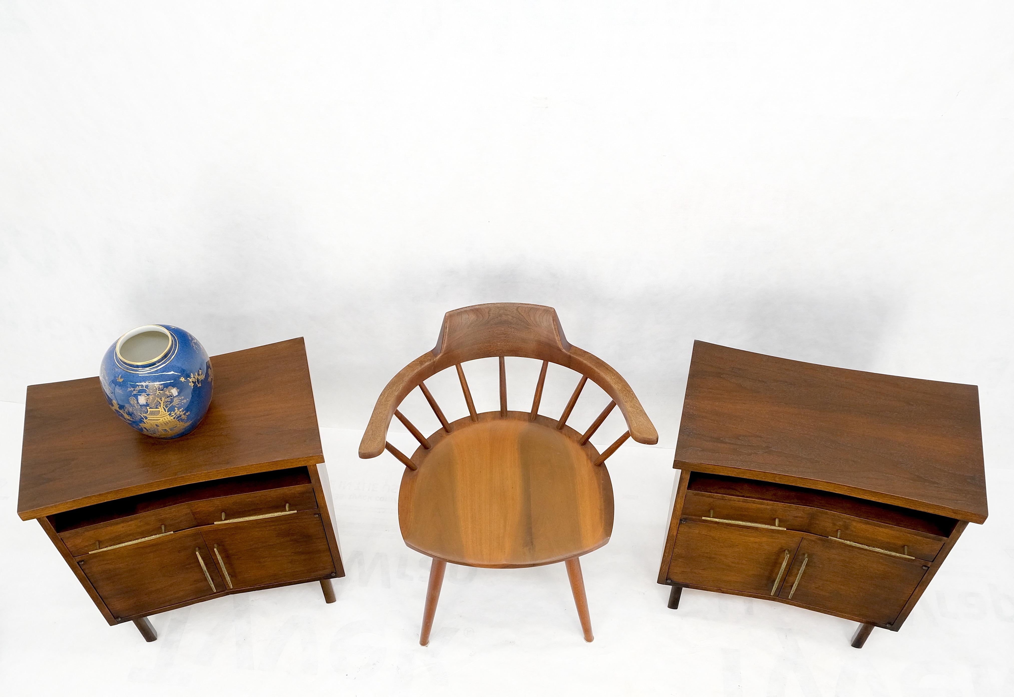 Pair of Walnut Solid Brass Pulls Mid-Century Modern Nightstands Cabinets MINT! For Sale 7