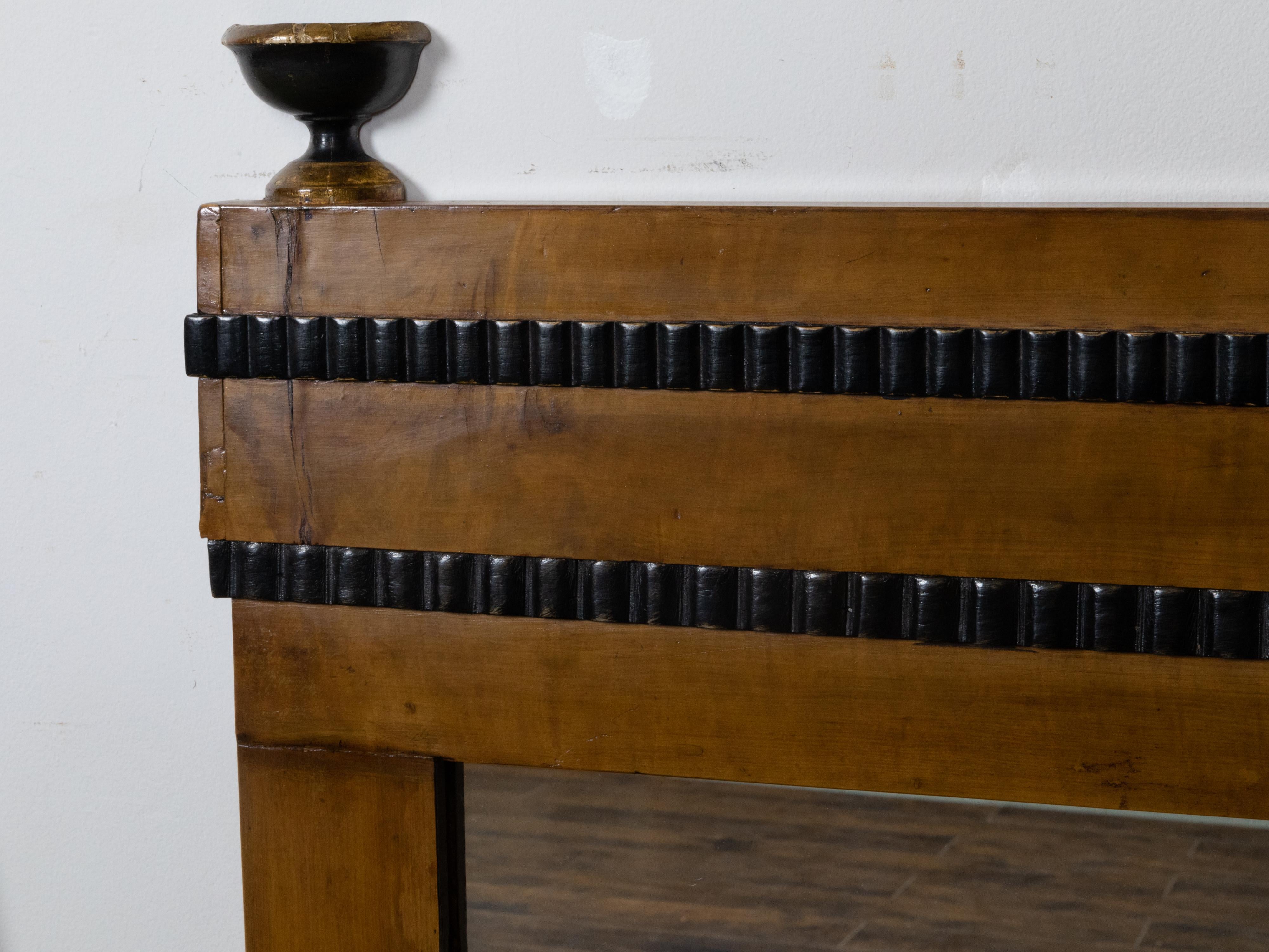 Pair of Walnut Wall Mirrors Made of 19th Century Biedermeier Components For Sale 2