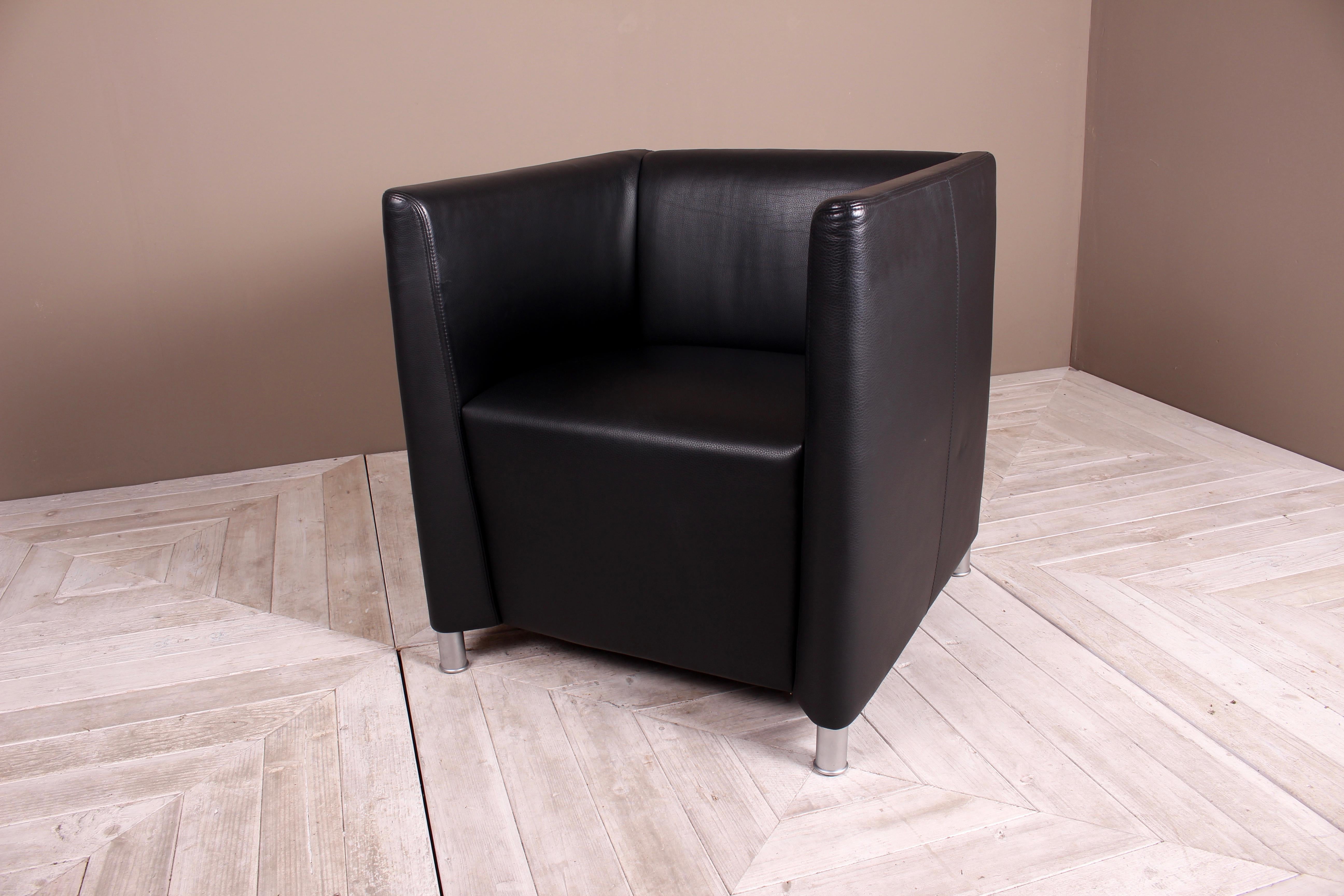 Pair of Walter Knoll Black Leather Tub Lounge Chairs 1