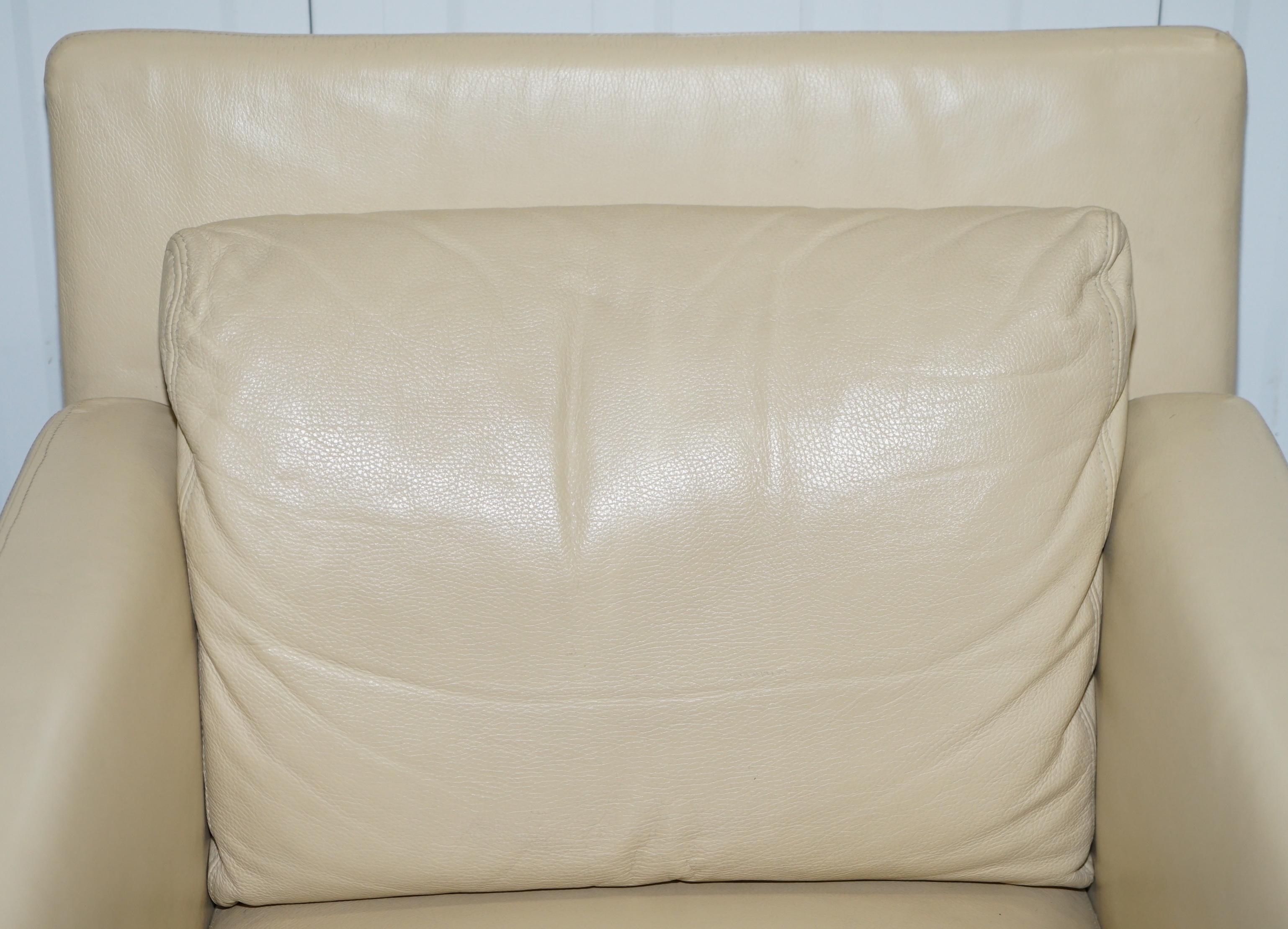 Pair of Walter Knoll Jason 391 Cream Leather Contemporary Armchairs 8