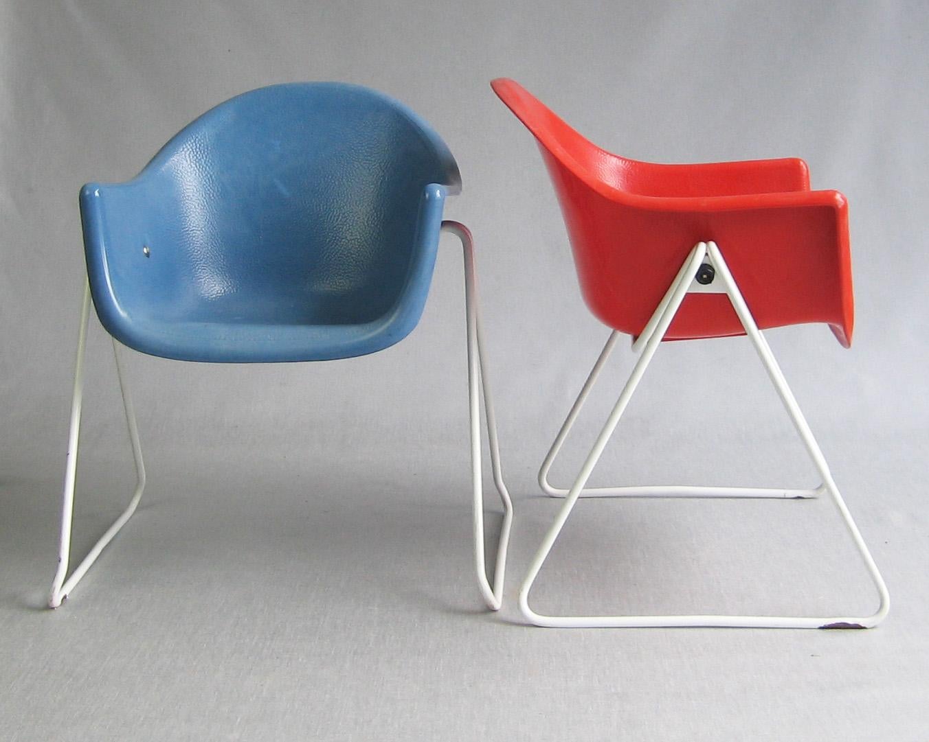 Pair of Walter Papst kids chairs, Wilkhahn, Germany 1961 - 1968 For Sale 1