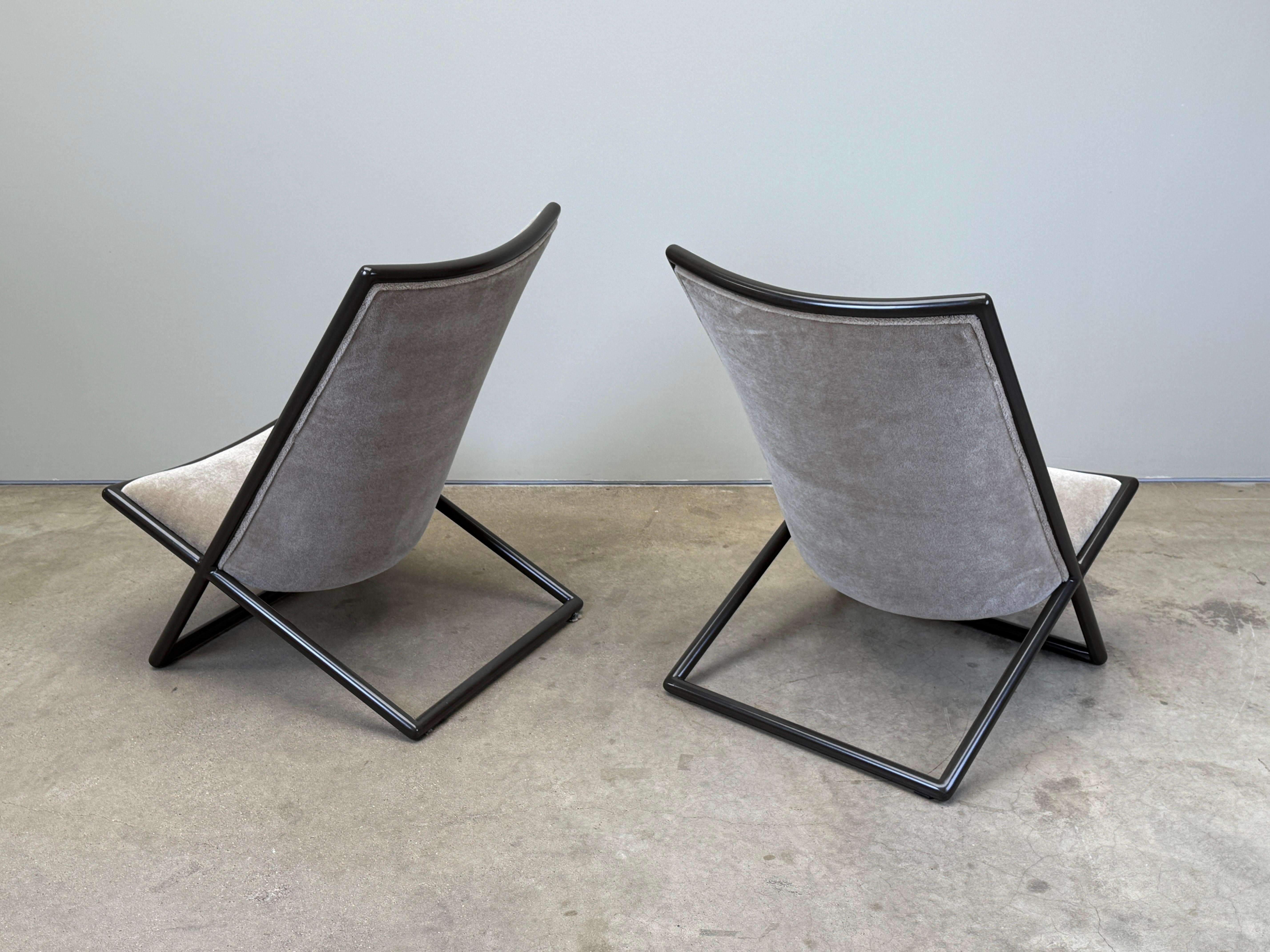 Paire de chaises ciseaux Ward Bennett en mohair en vente 6