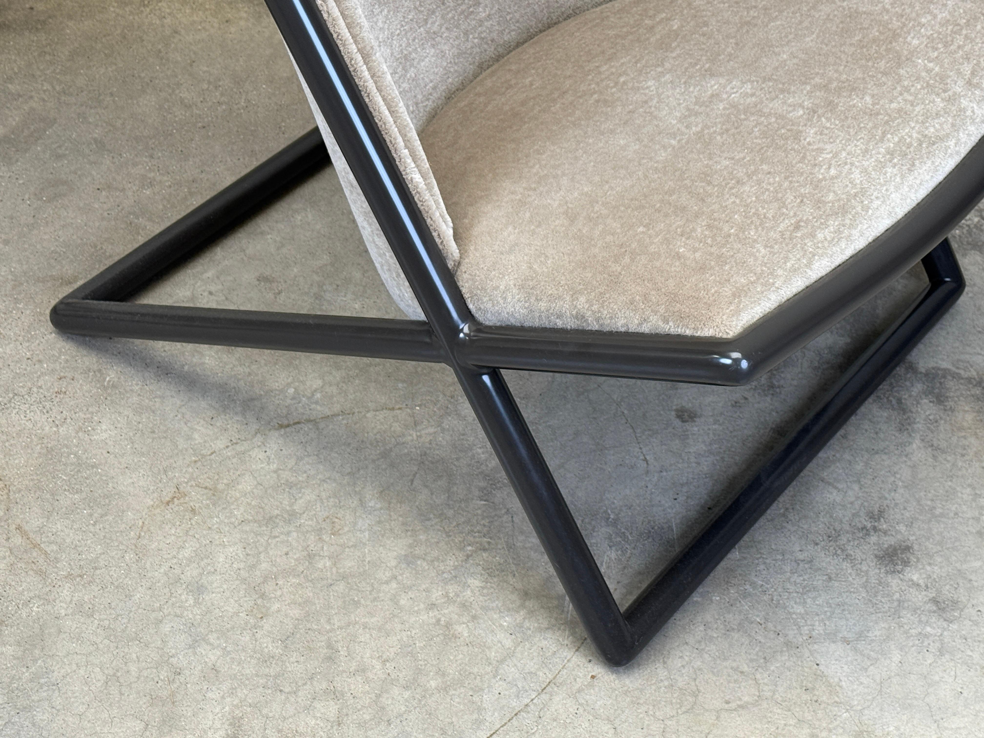 Paire de chaises ciseaux Ward Bennett en mohair en vente 14