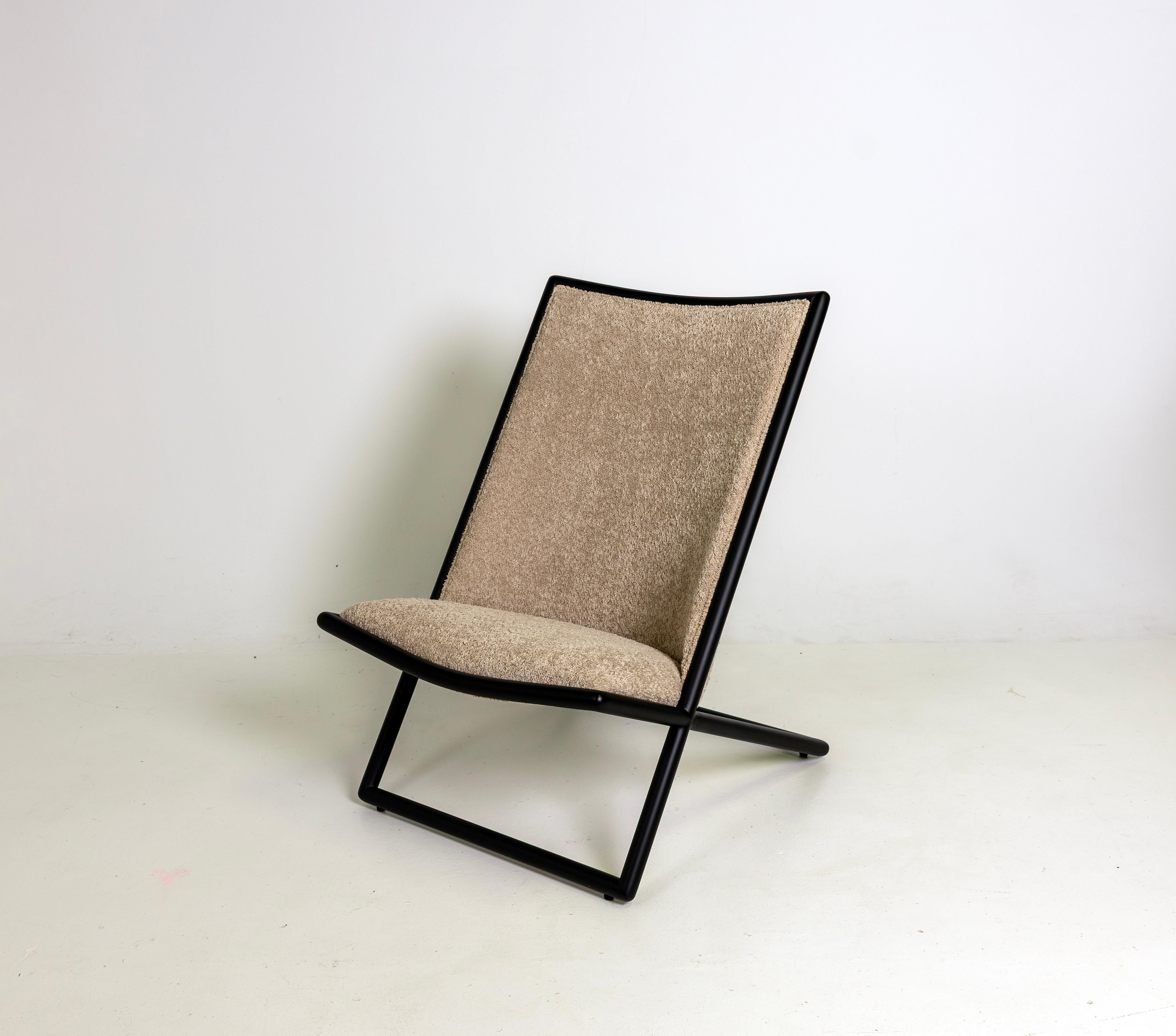 Américain Paire de chaises longues Scissor de Ward Bennett, Geiger, noires, Boucle en vente