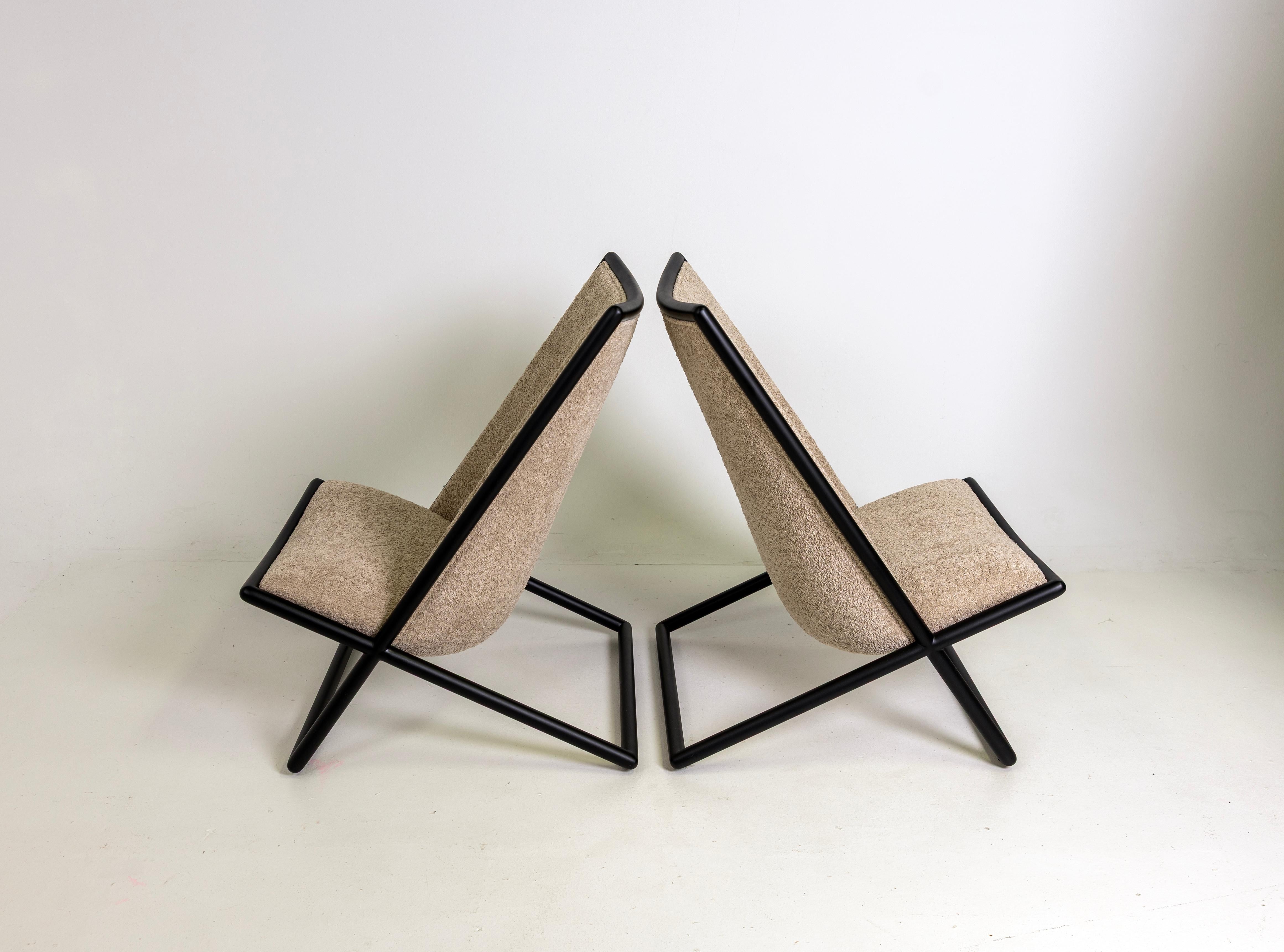 Paire de chaises longues Scissor de Ward Bennett, Geiger, noires, Boucle Excellent état - En vente à Miami, FL